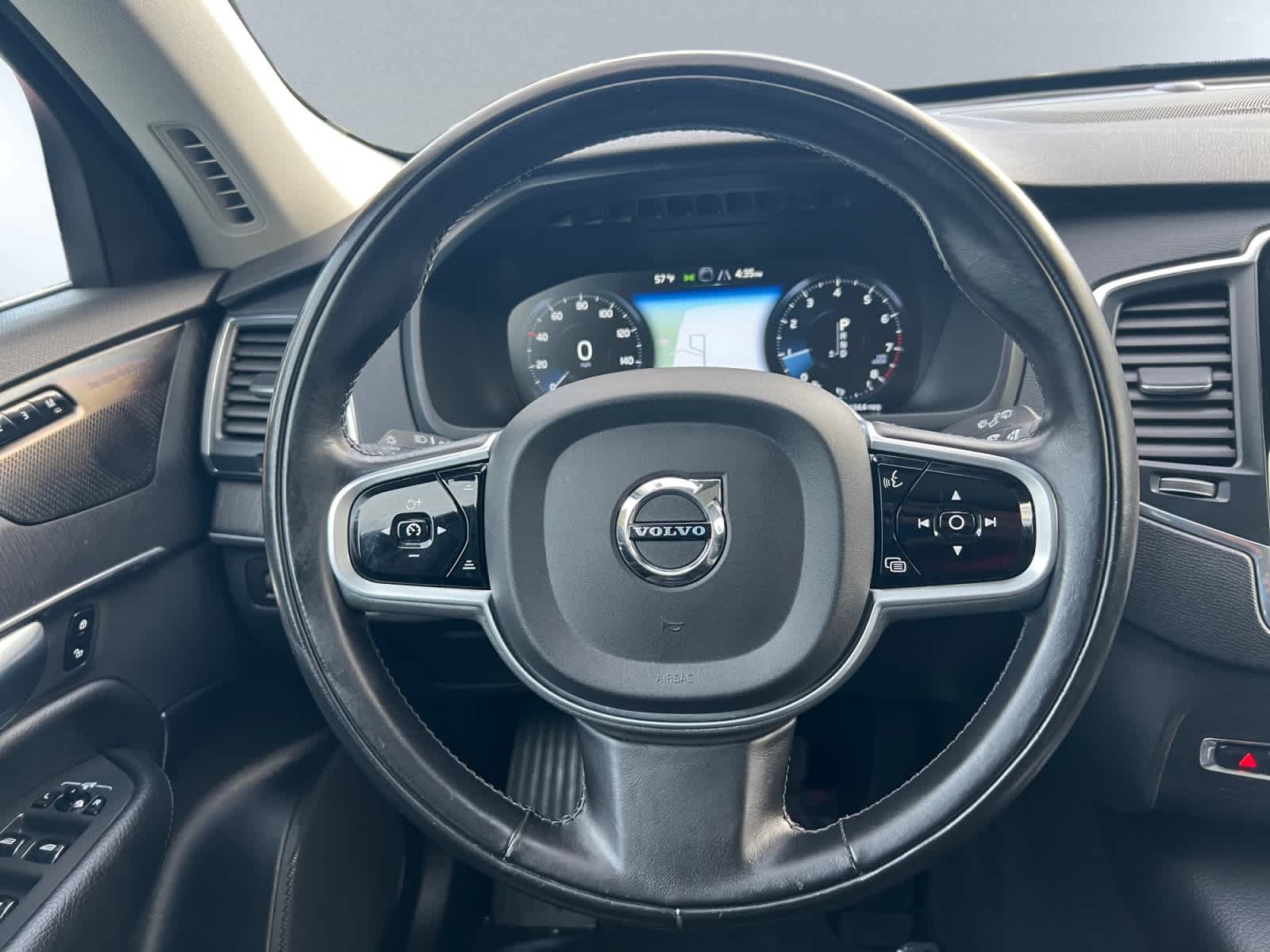 used 2020 Volvo XC90 car, priced at $23,487