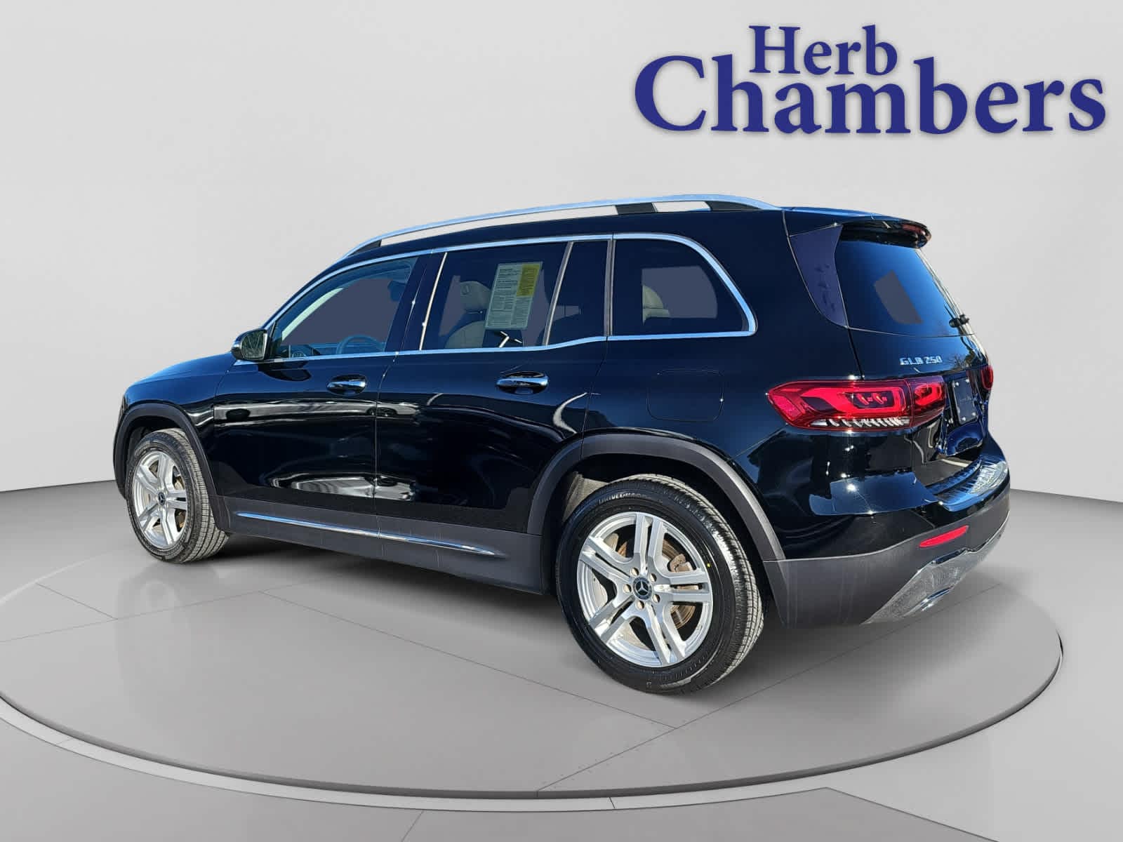 used 2021 Mercedes-Benz GLB 250 car, priced at $26,788