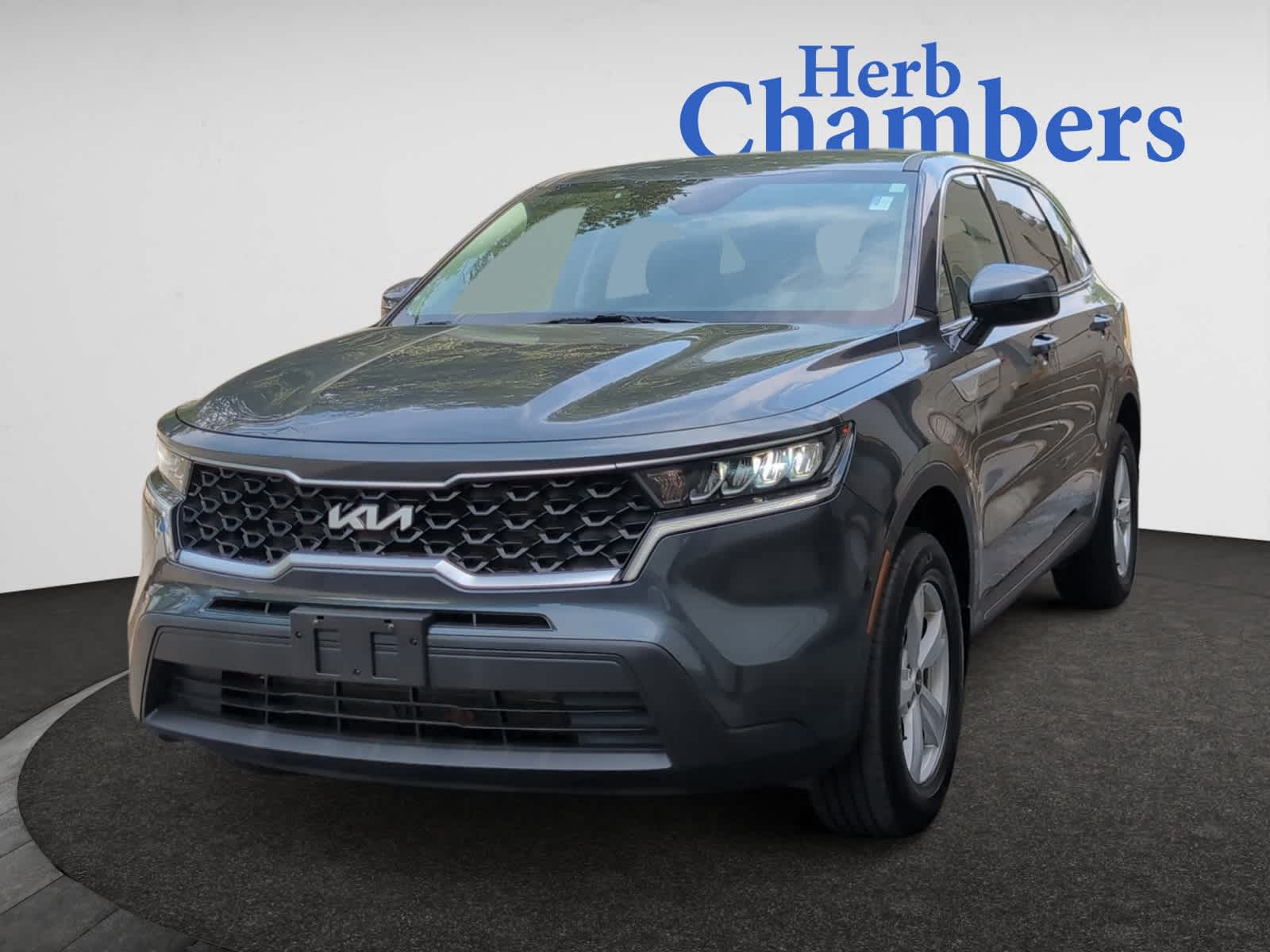 used 2022 Kia Sorento car, priced at $24,998
