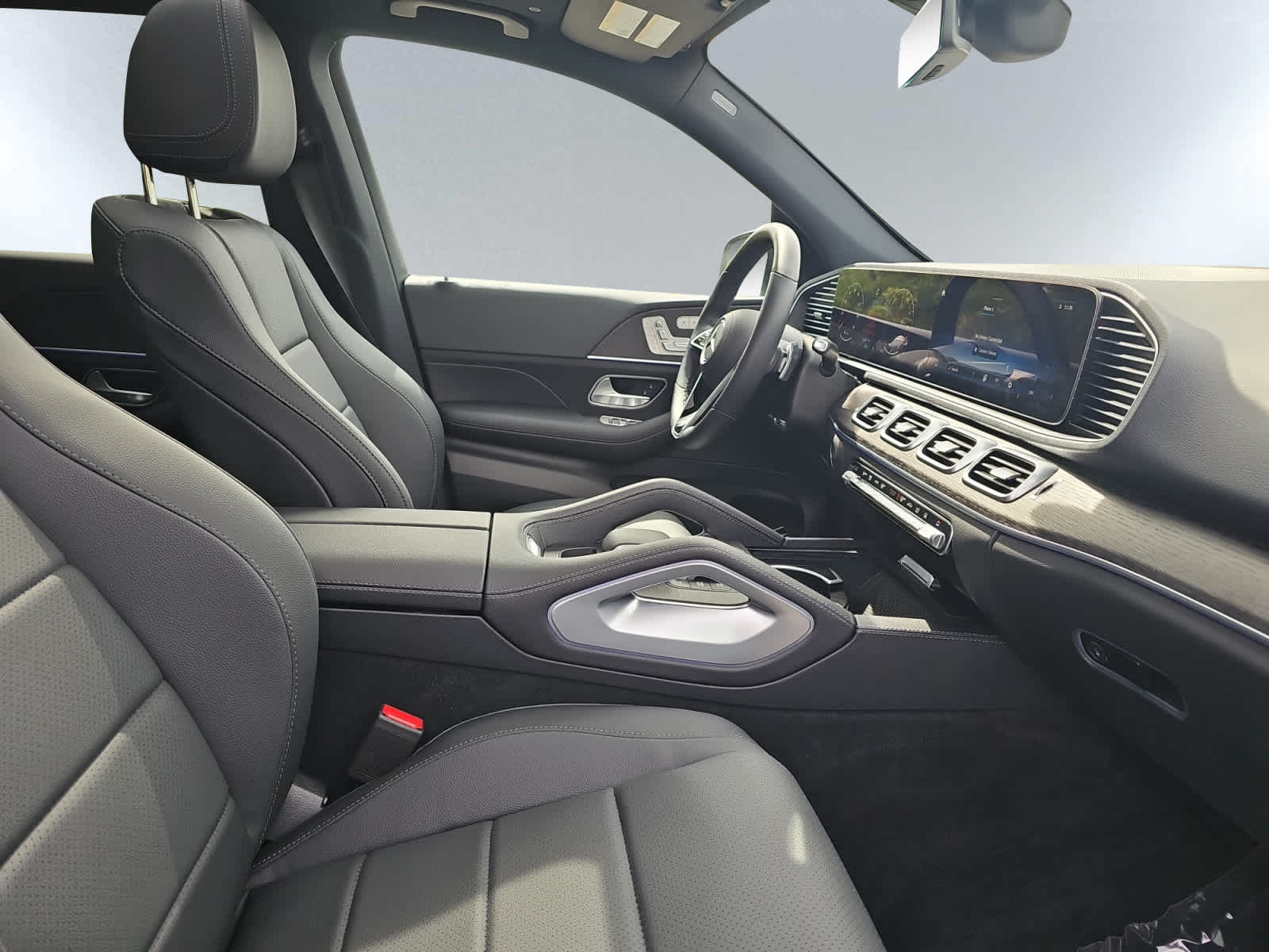 used 2025 Mercedes-Benz GLE 450e car, priced at $73,988