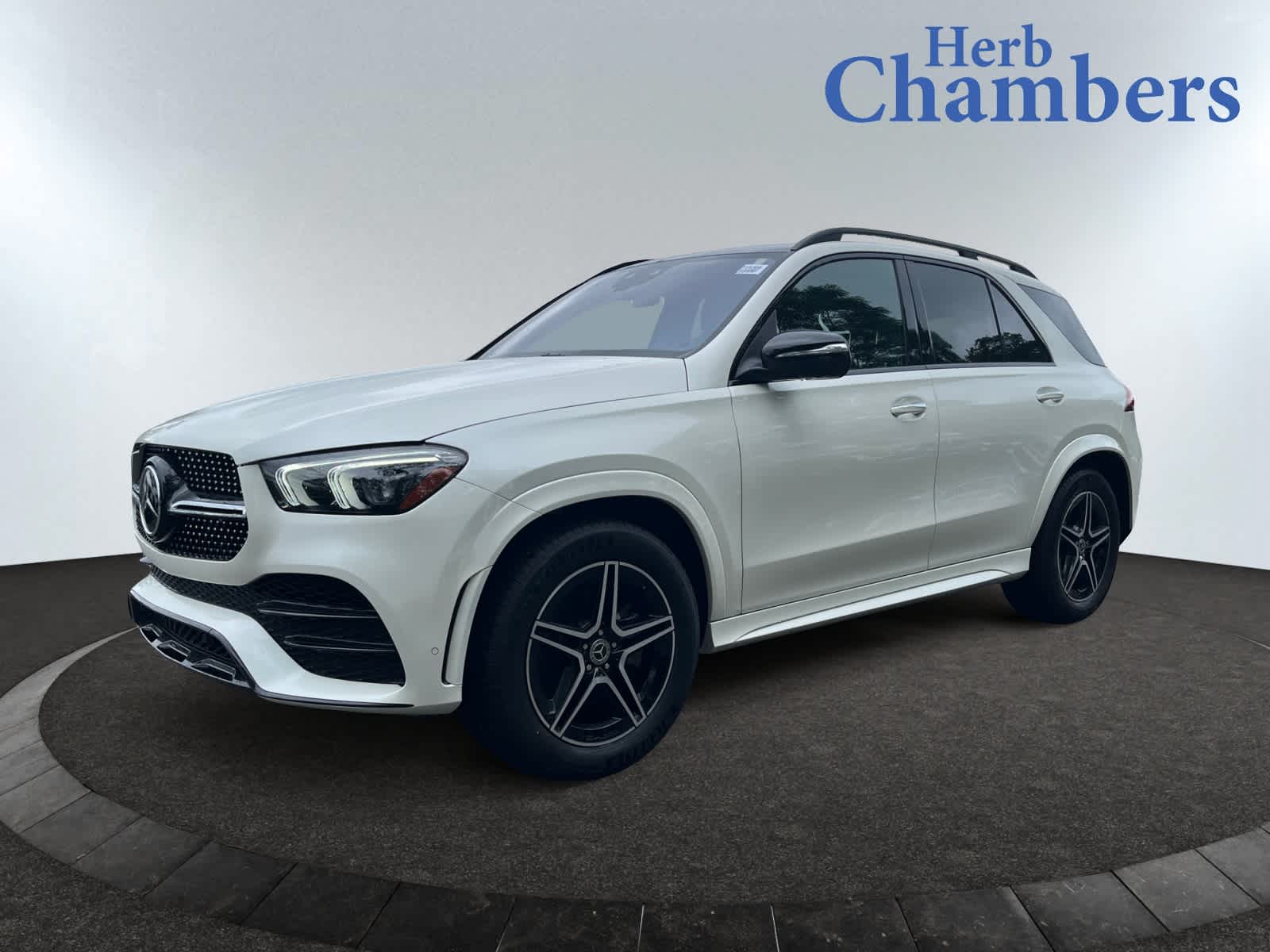 used 2023 Mercedes-Benz GLE 450 car, priced at $57,497