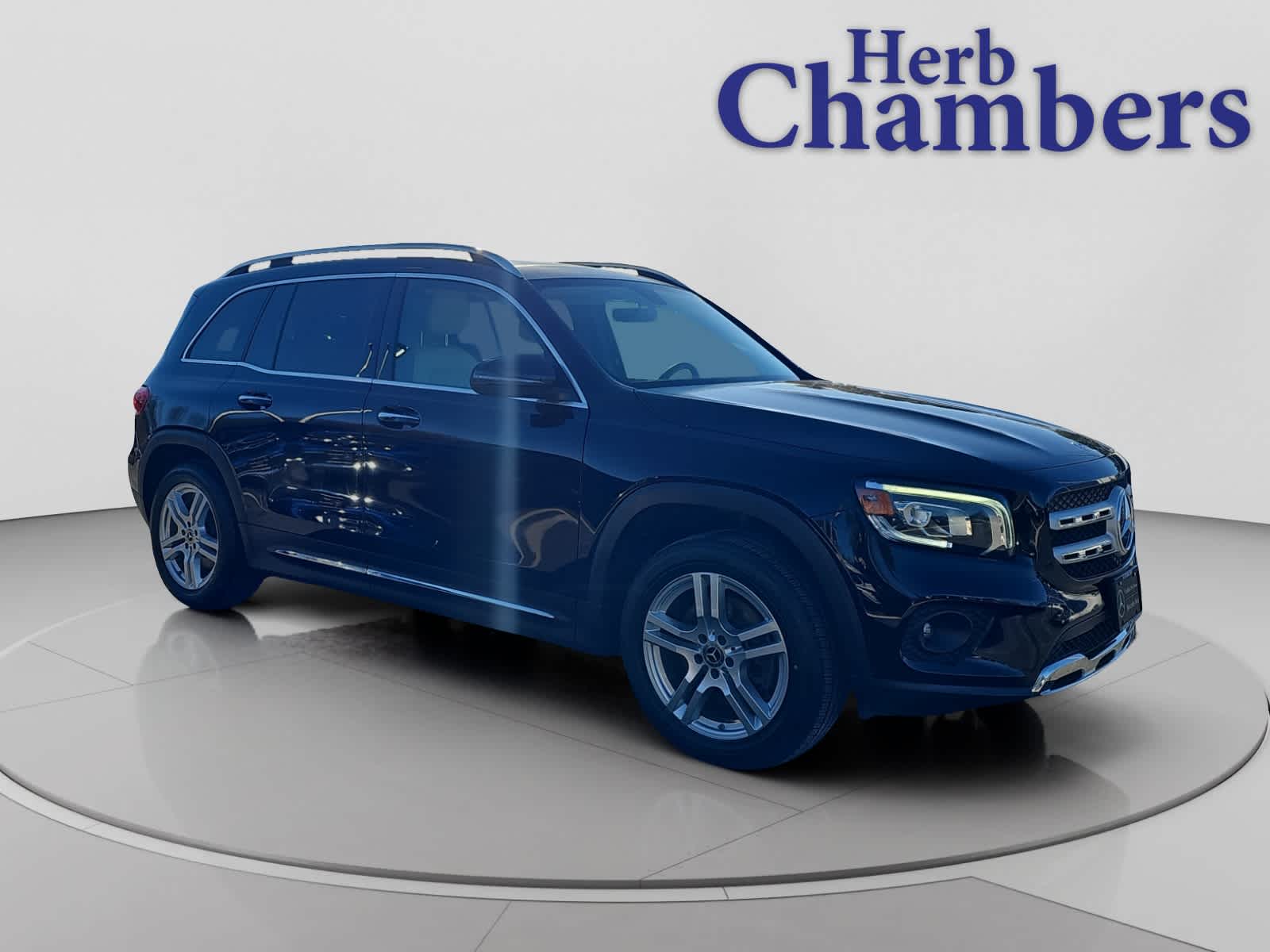 used 2021 Mercedes-Benz GLB 250 car, priced at $26,788