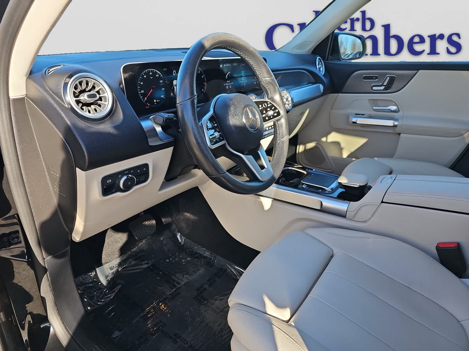 used 2021 Mercedes-Benz GLB 250 car, priced at $26,788