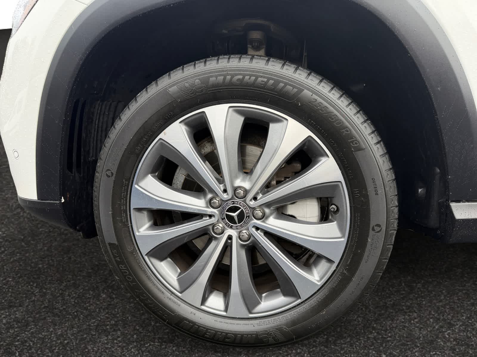 used 2022 Mercedes-Benz GLE 350 car, priced at $43,987