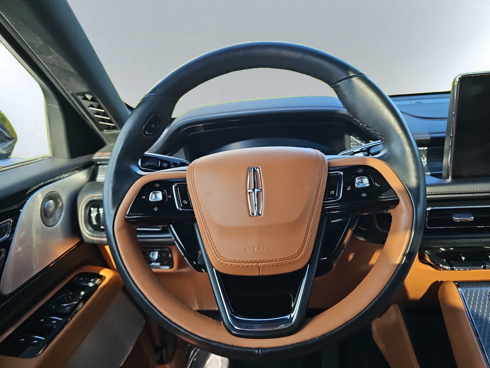 used 2023 Lincoln Aviator car, priced at $58,487
