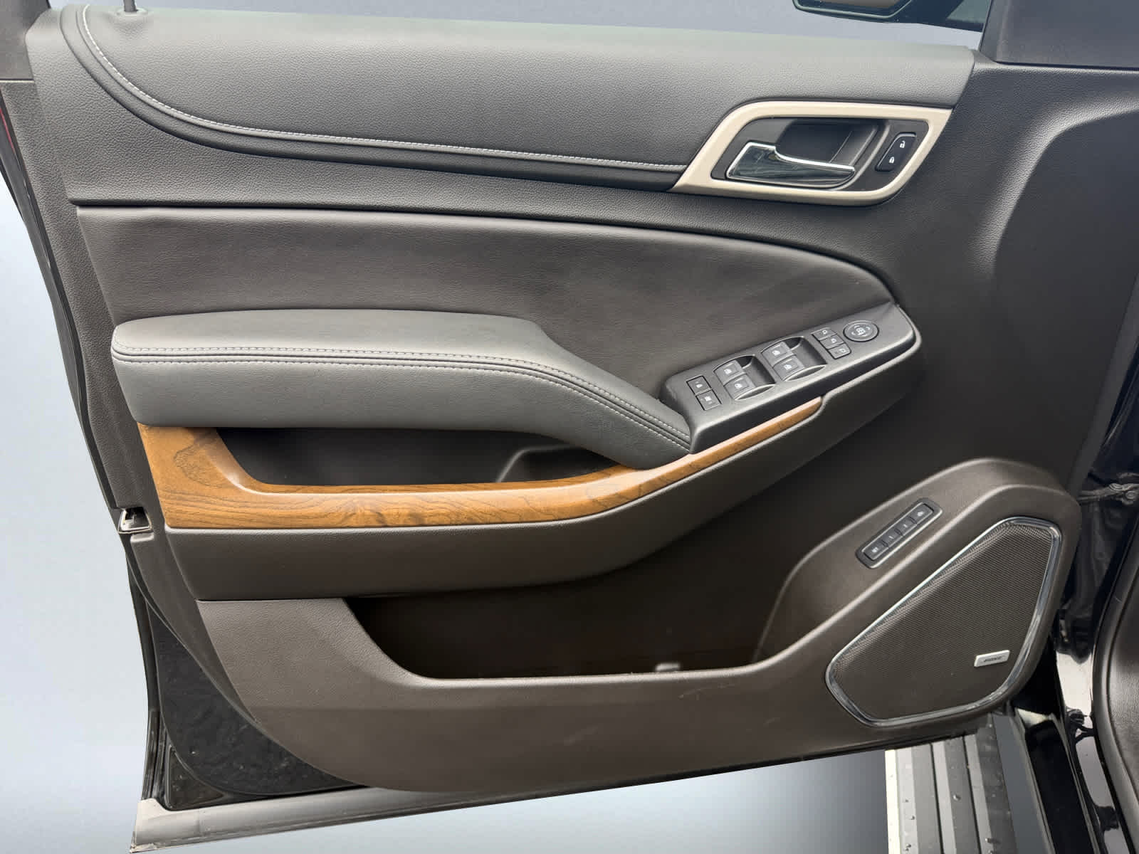 used 2019 GMC Yukon XL car, priced at $35,487