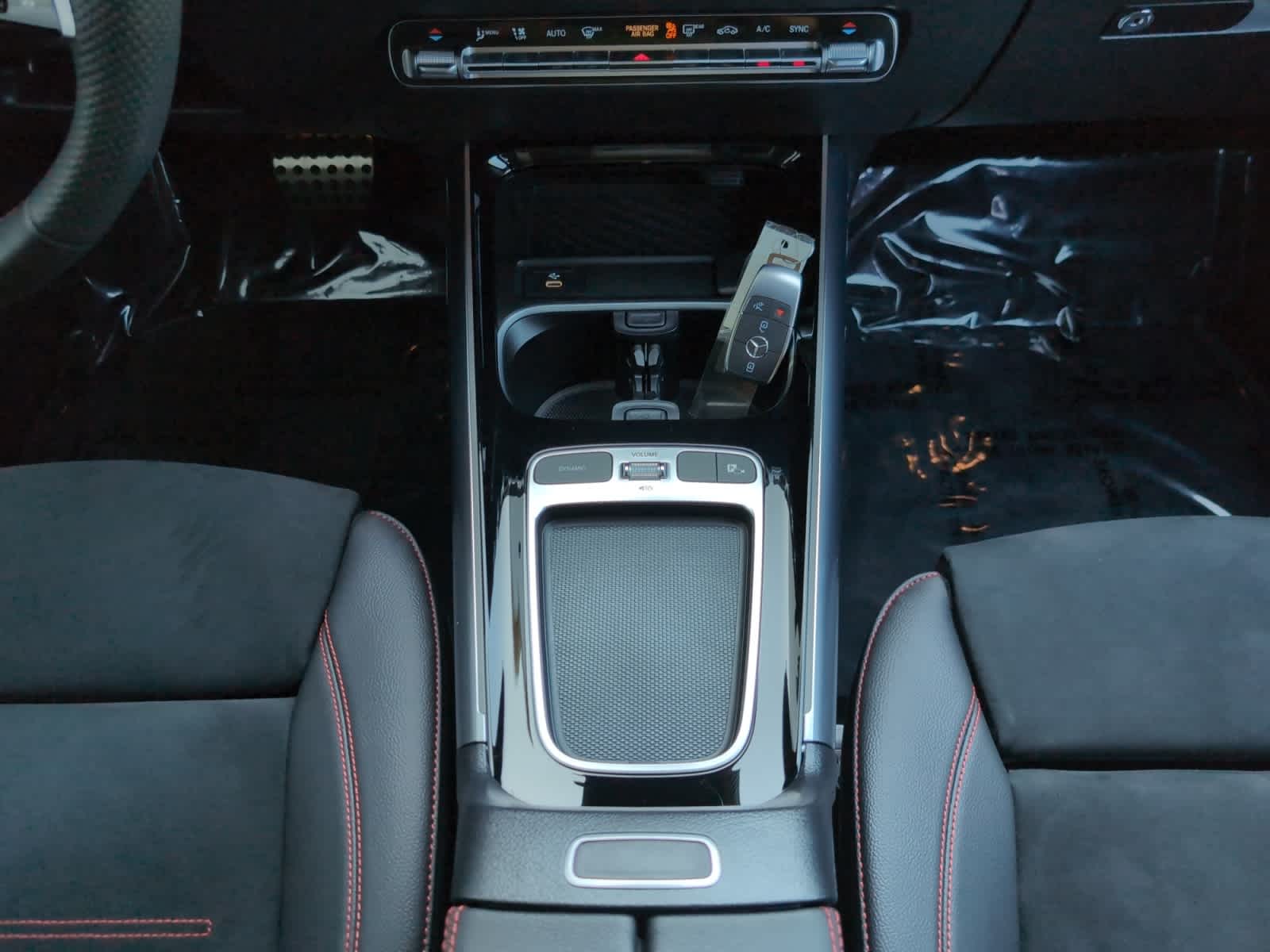 used 2025 Mercedes-Benz GLA 250 car, priced at $43,488