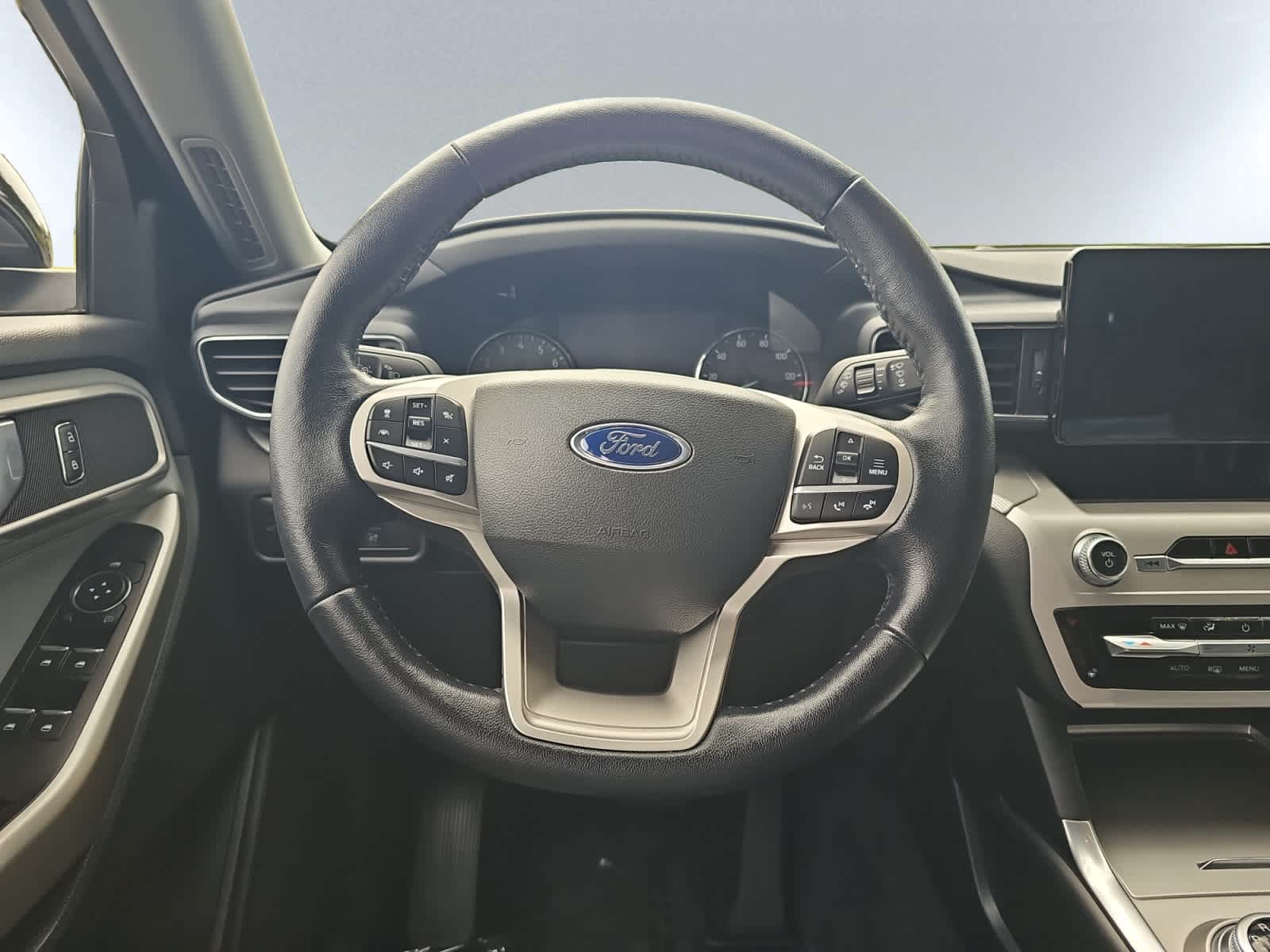 used 2022 Ford Explorer car, priced at $30,988