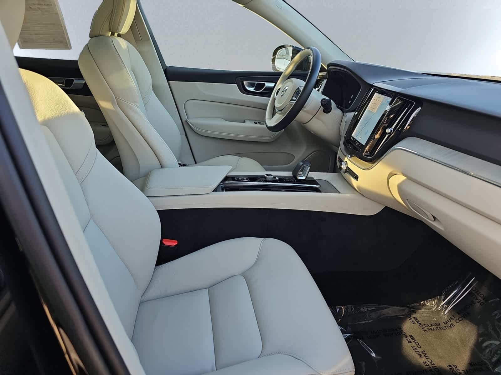 used 2023 Volvo XC60 car, priced at $35,387