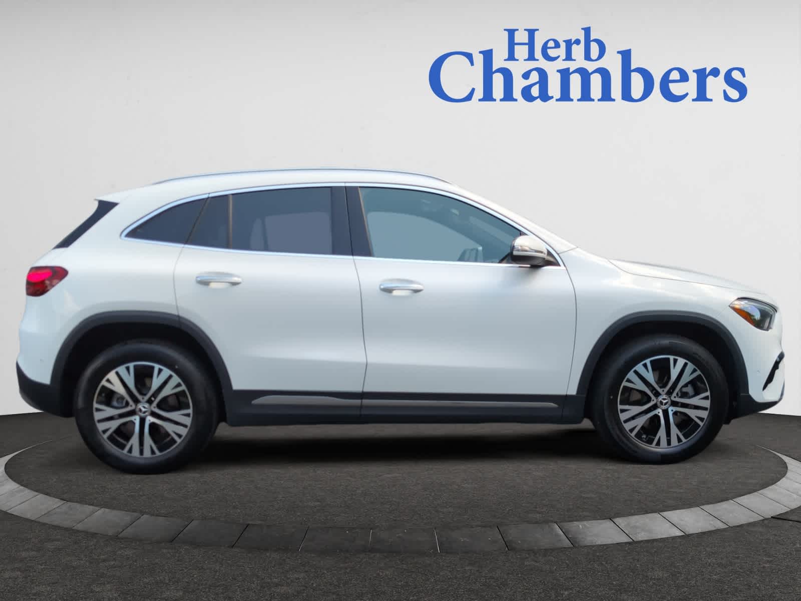 used 2025 Mercedes-Benz GLA 250 car, priced at $43,488