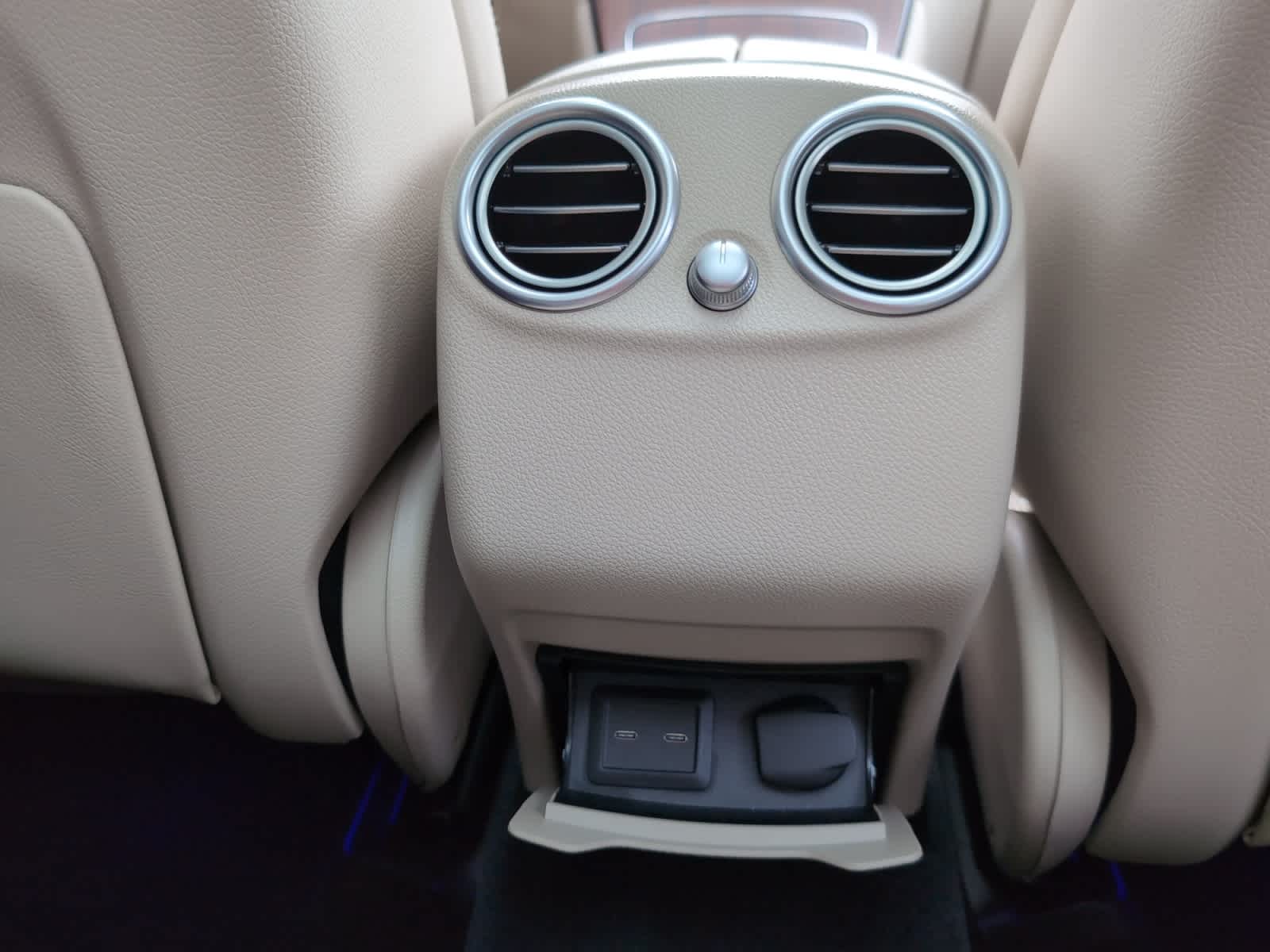 used 2022 Mercedes-Benz GLC 300 car, priced at $35,998