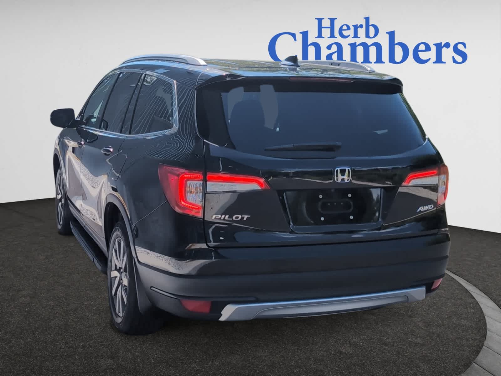 used 2021 Honda Pilot car, priced at $28,988