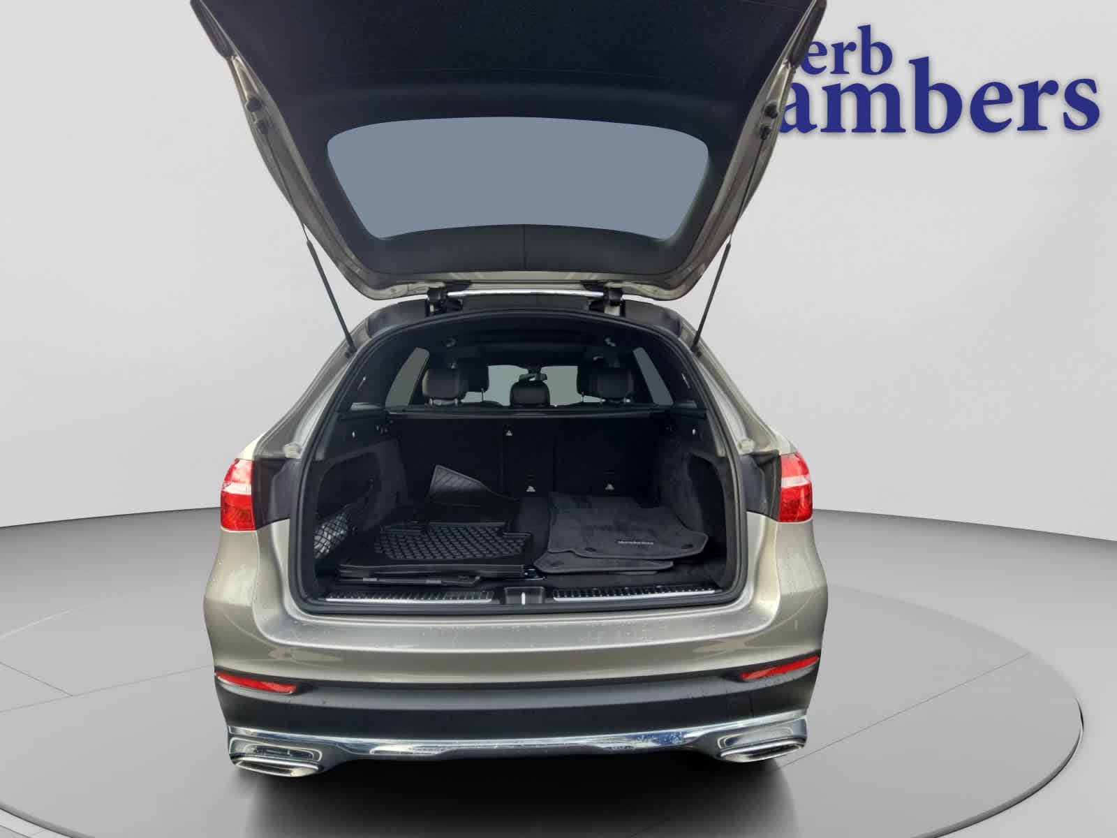 used 2019 Mercedes-Benz GLC 300 car, priced at $20,988