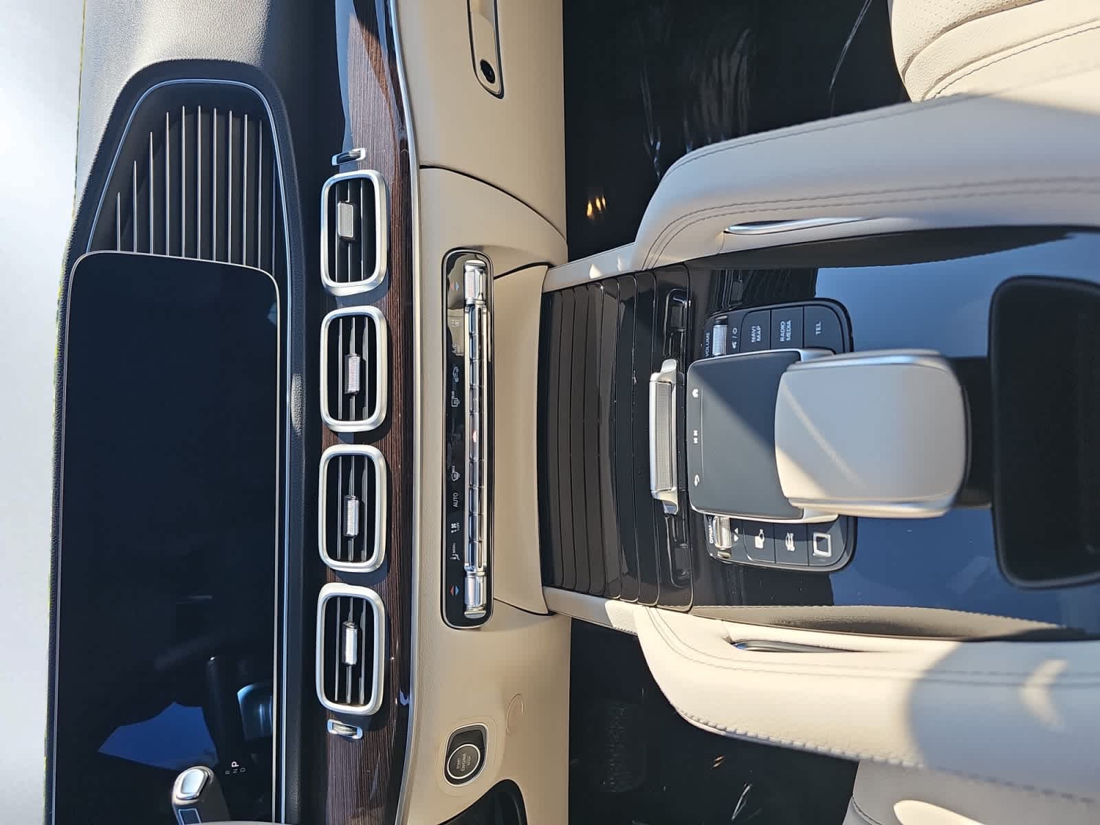 used 2025 Mercedes-Benz GLE 450e car, priced at $73,988