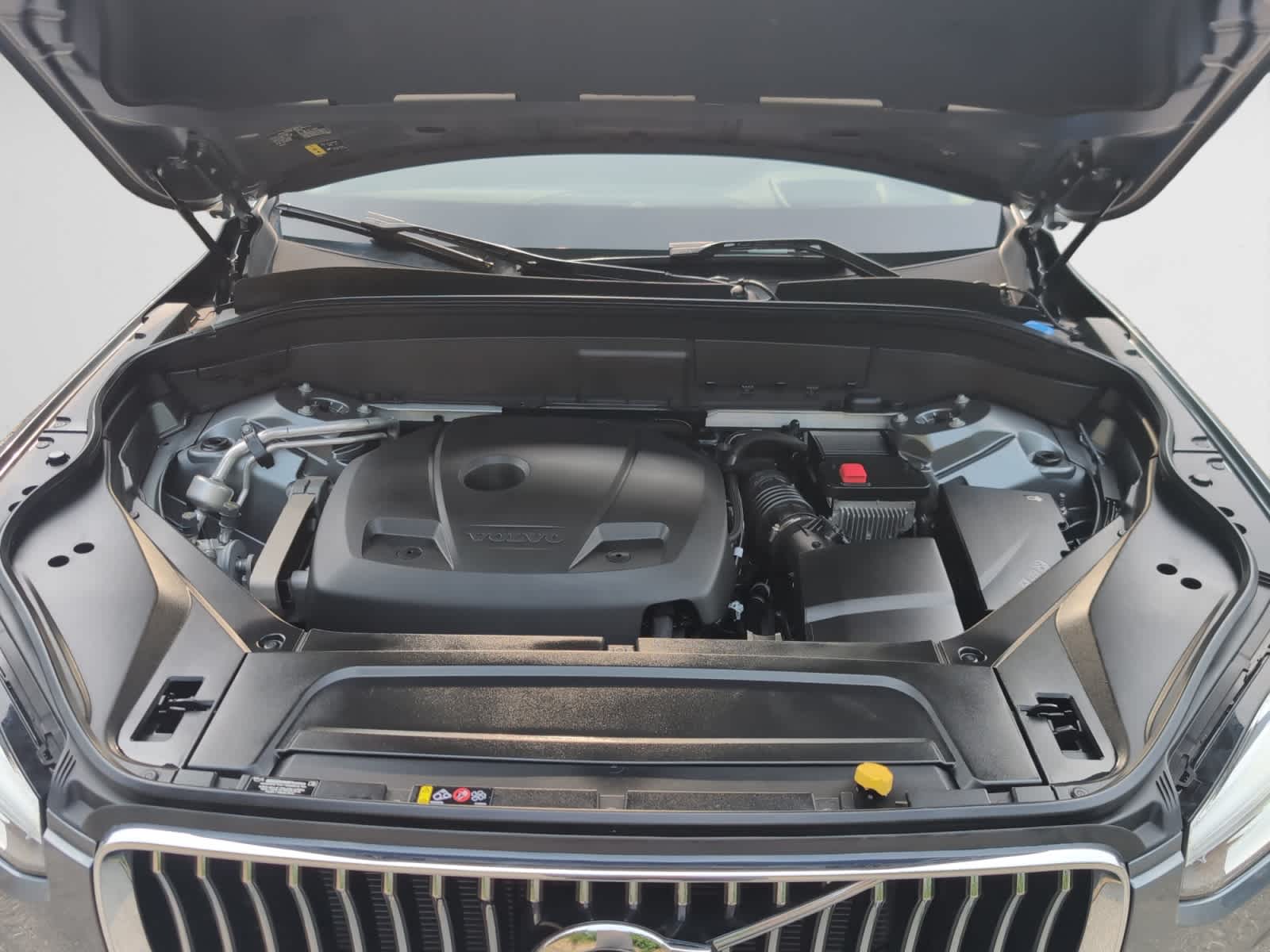 used 2020 Volvo XC90 car, priced at $31,988