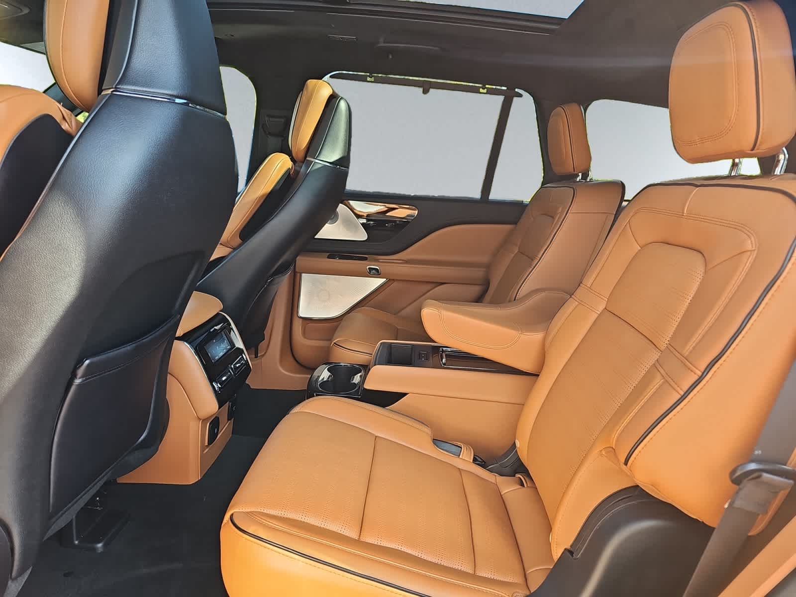 used 2023 Lincoln Aviator car, priced at $58,487