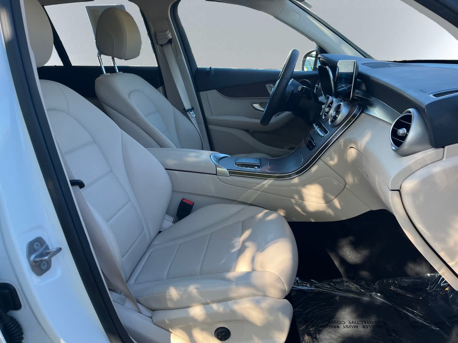 used 2021 Mercedes-Benz GLC 300 car, priced at $29,487