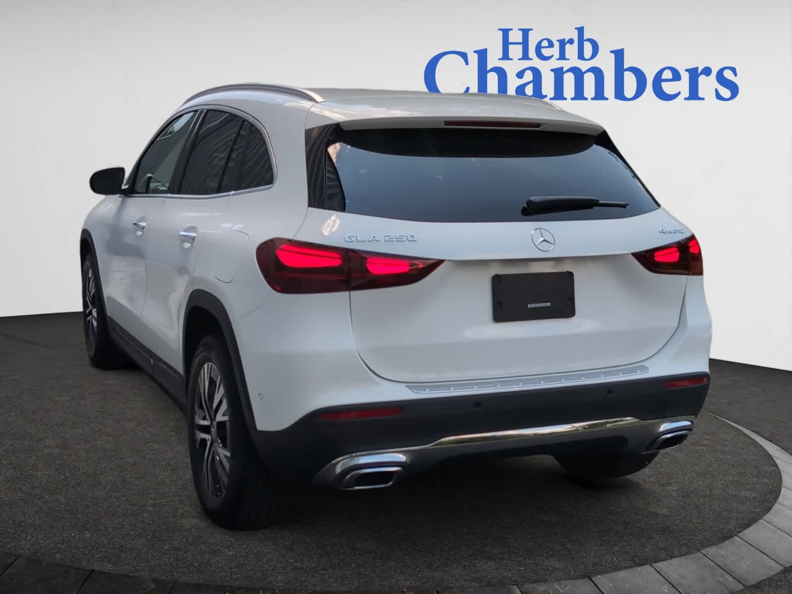 used 2025 Mercedes-Benz GLA 250 car, priced at $43,488