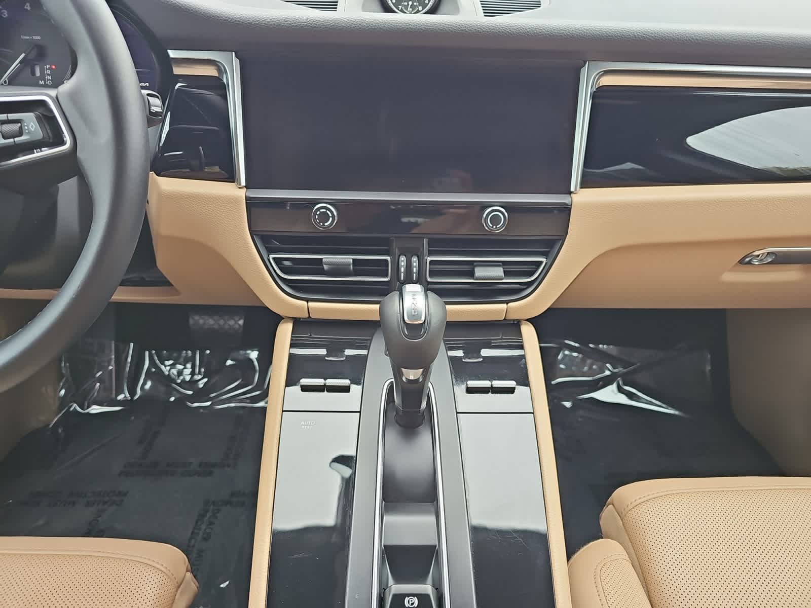 used 2024 Porsche Macan car, priced at $38,987