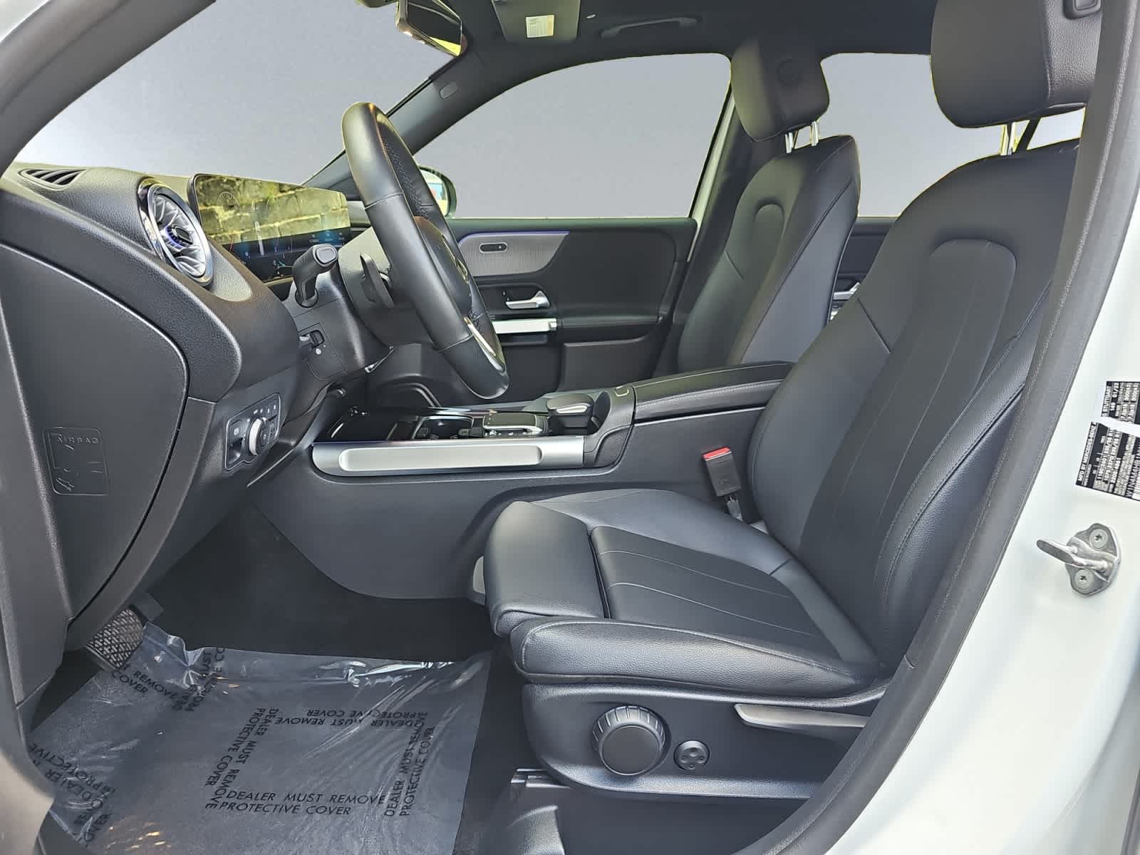 used 2022 Mercedes-Benz GLB 250 car, priced at $26,487