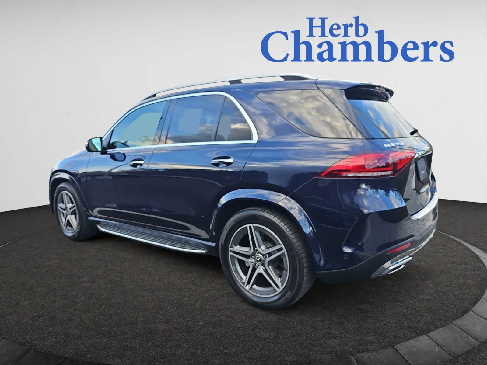 used 2022 Mercedes-Benz GLE 350 car, priced at $38,487