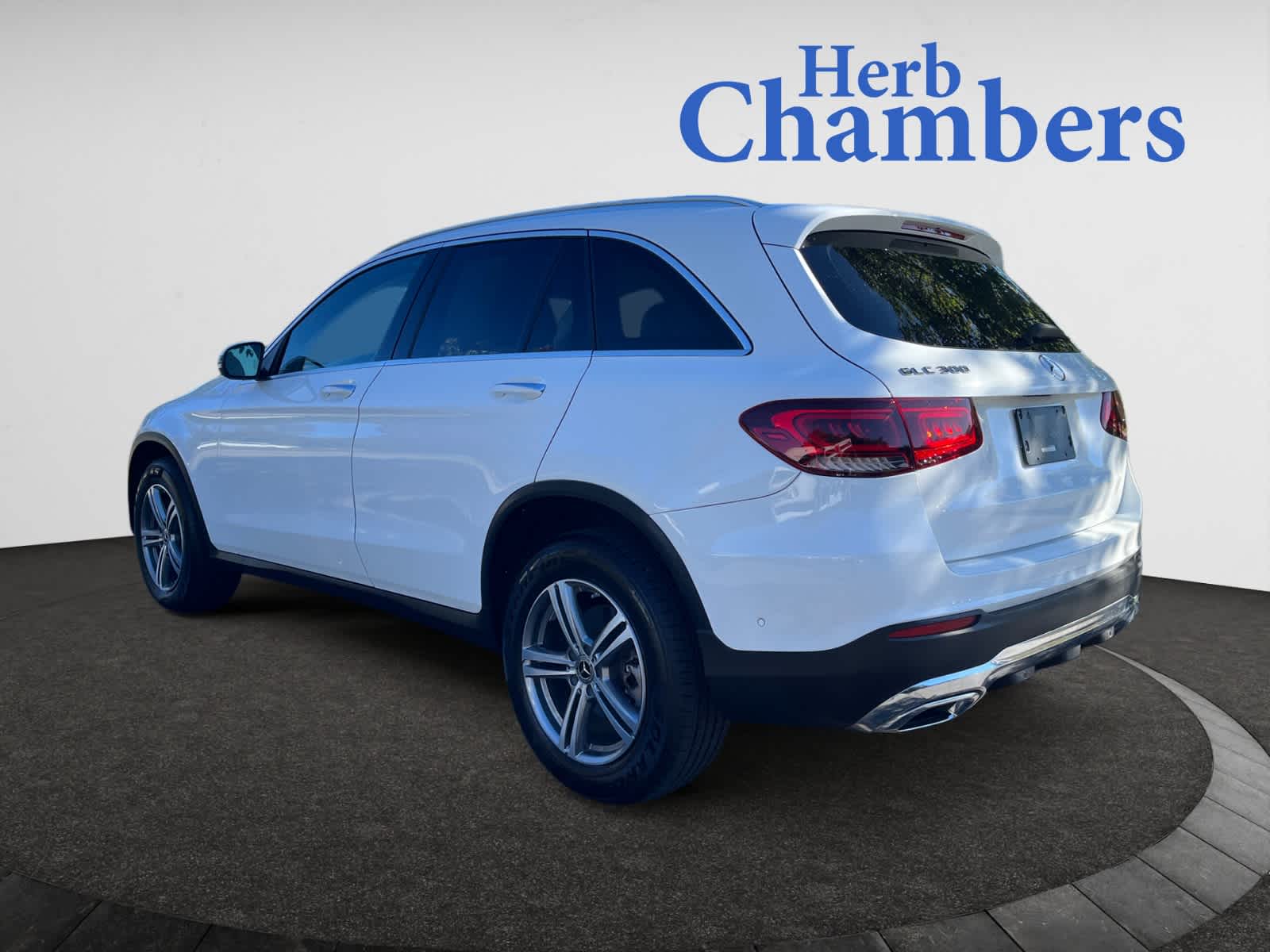 used 2021 Mercedes-Benz GLC 300 car, priced at $29,487