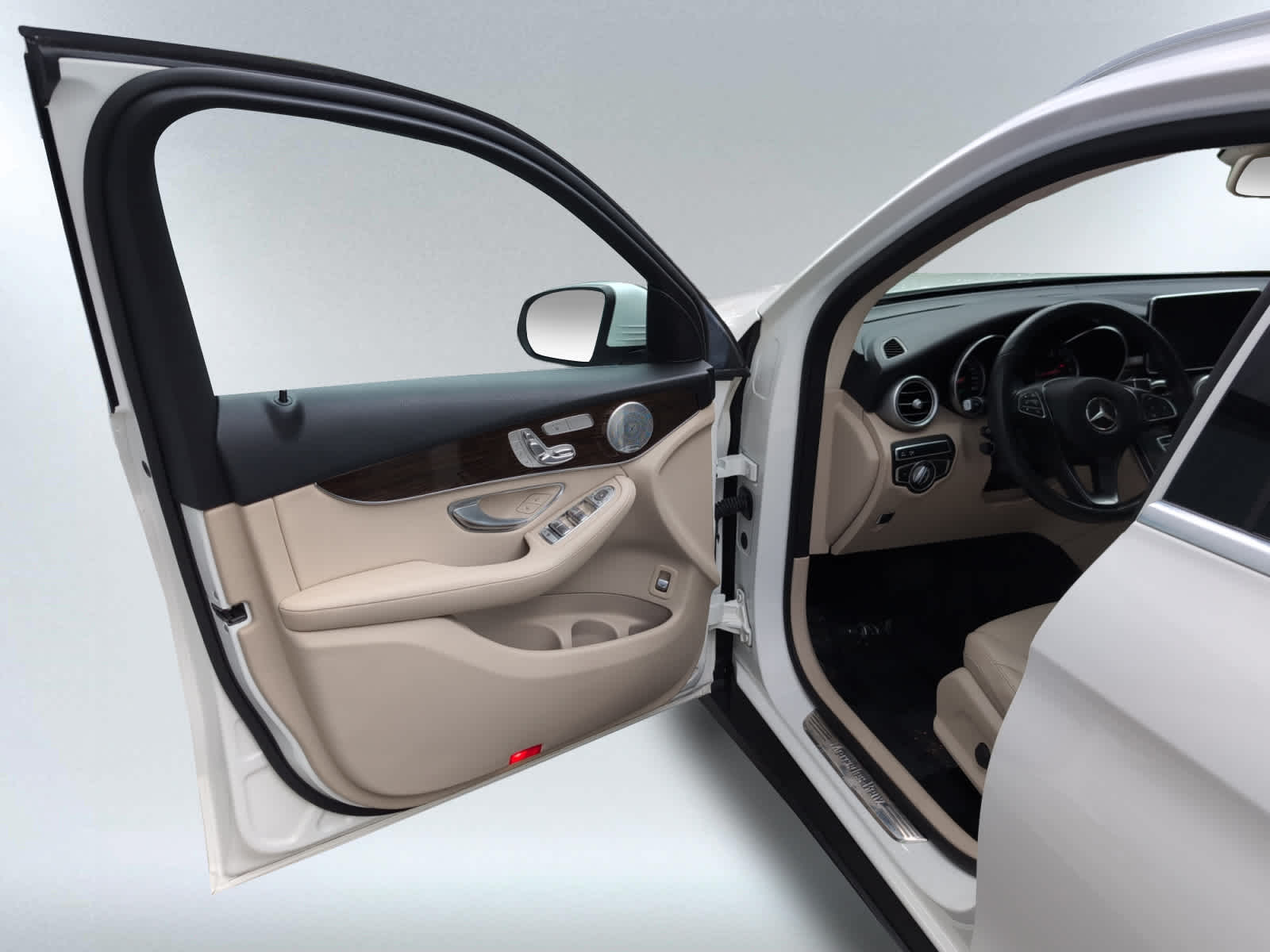 used 2018 Mercedes-Benz GLC 300 car, priced at $18,998