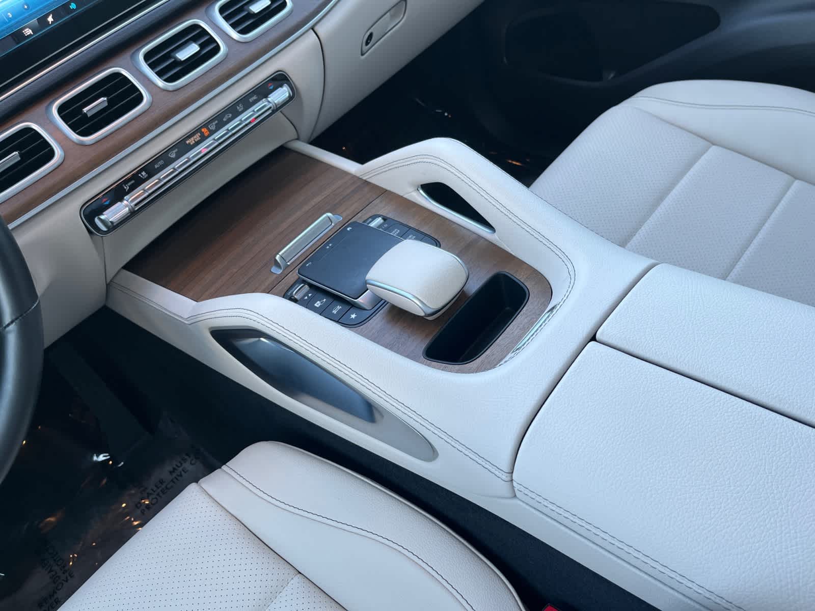 used 2022 Mercedes-Benz GLE 450 car, priced at $51,988