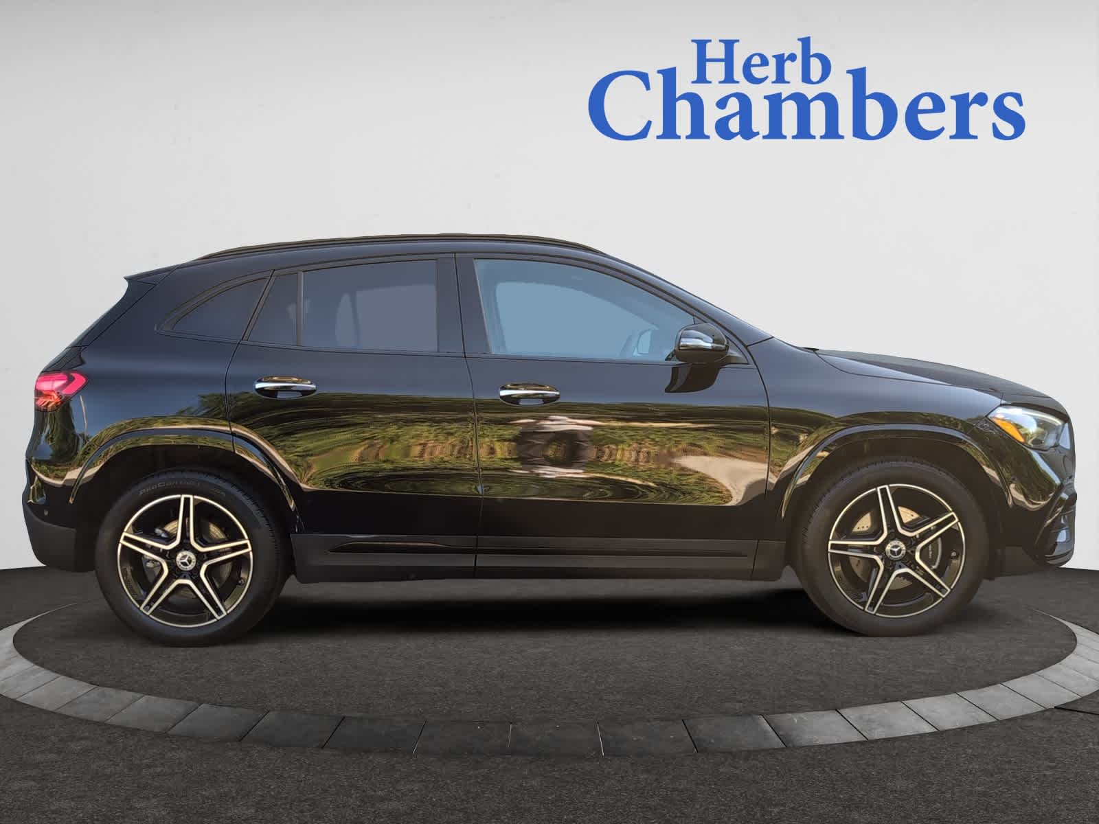 used 2025 Mercedes-Benz GLA 250 car, priced at $43,488