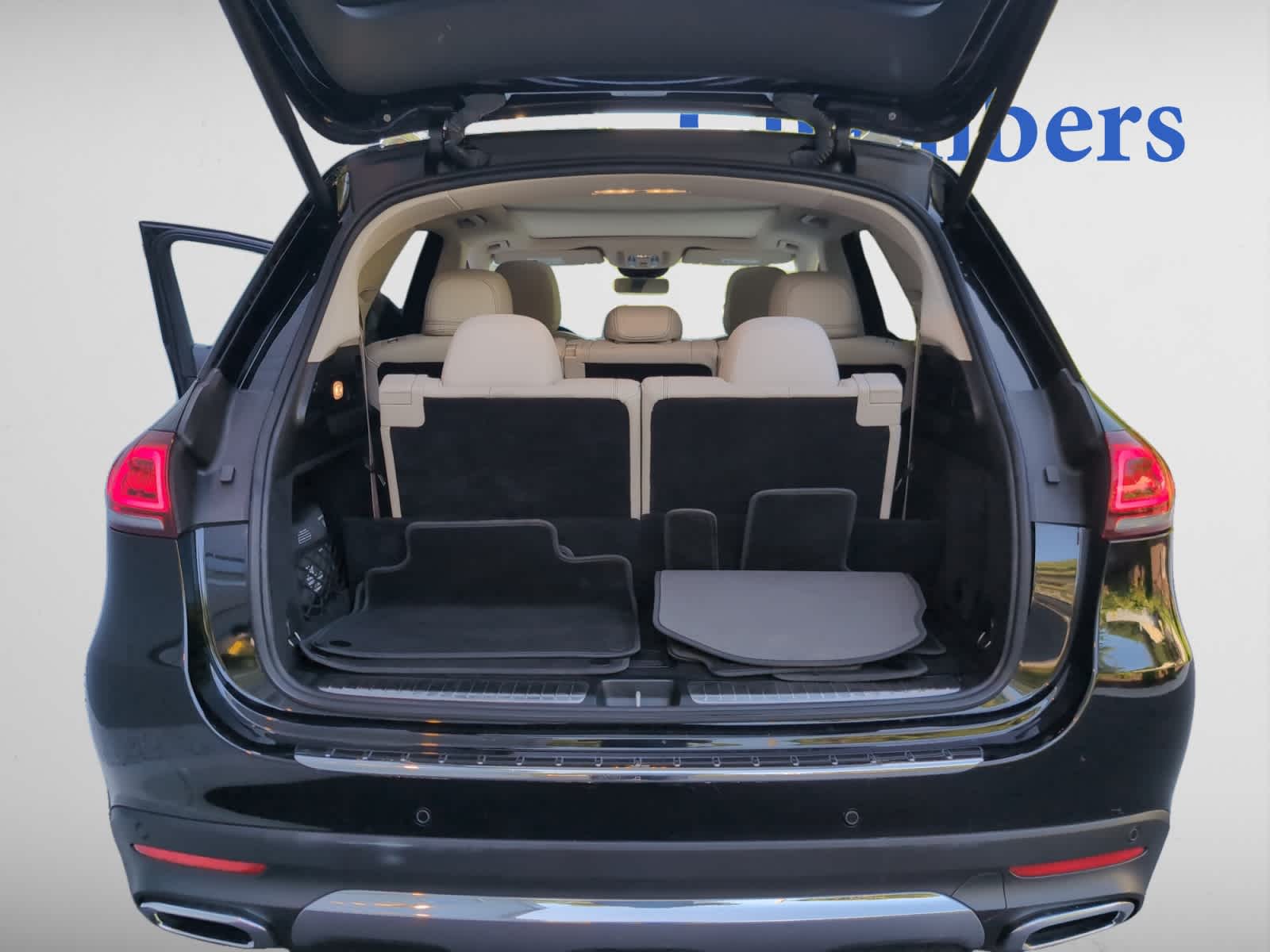 used 2021 Mercedes-Benz GLE 350 car, priced at $39,988