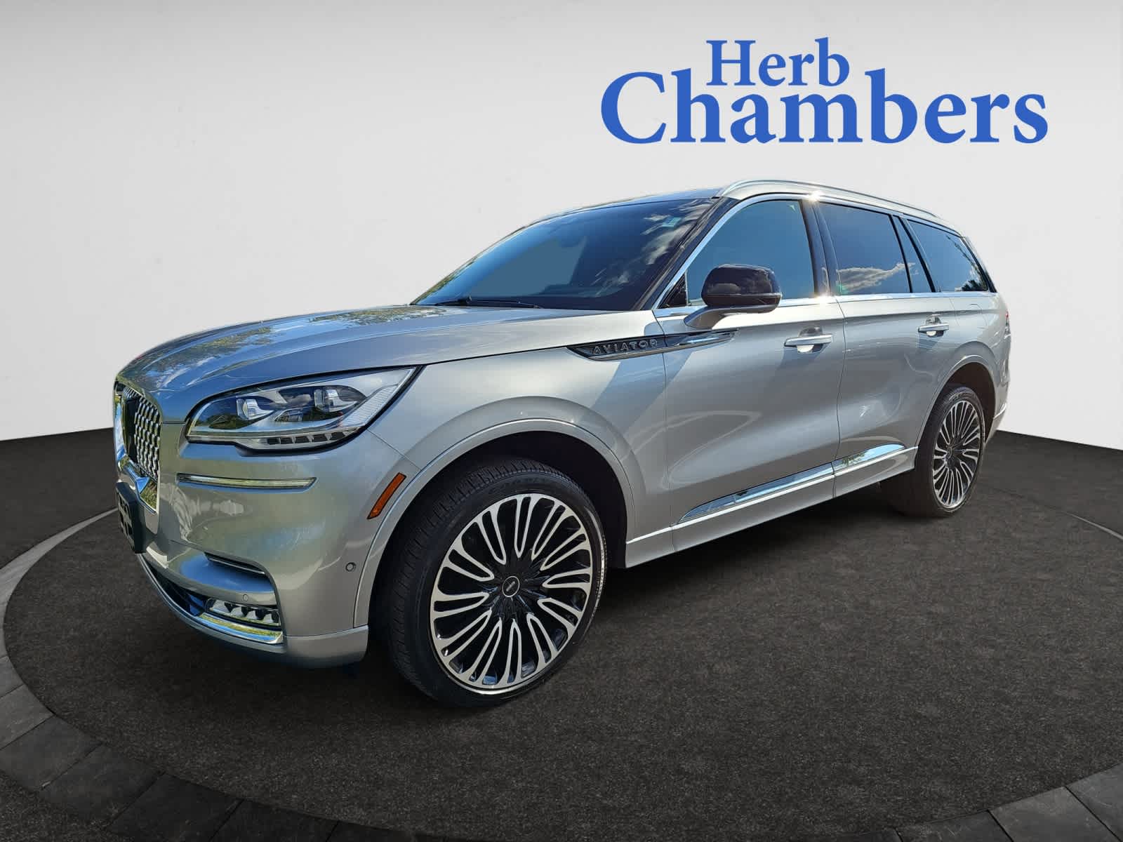 used 2023 Lincoln Aviator car, priced at $58,487
