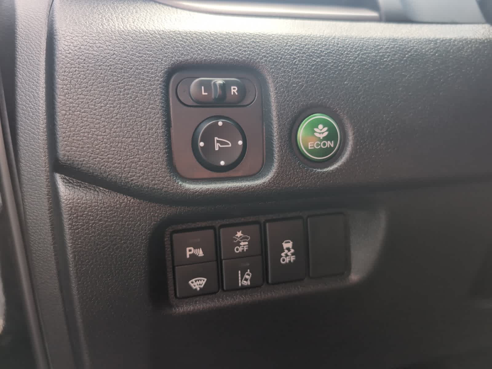 used 2021 Honda Pilot car, priced at $28,988