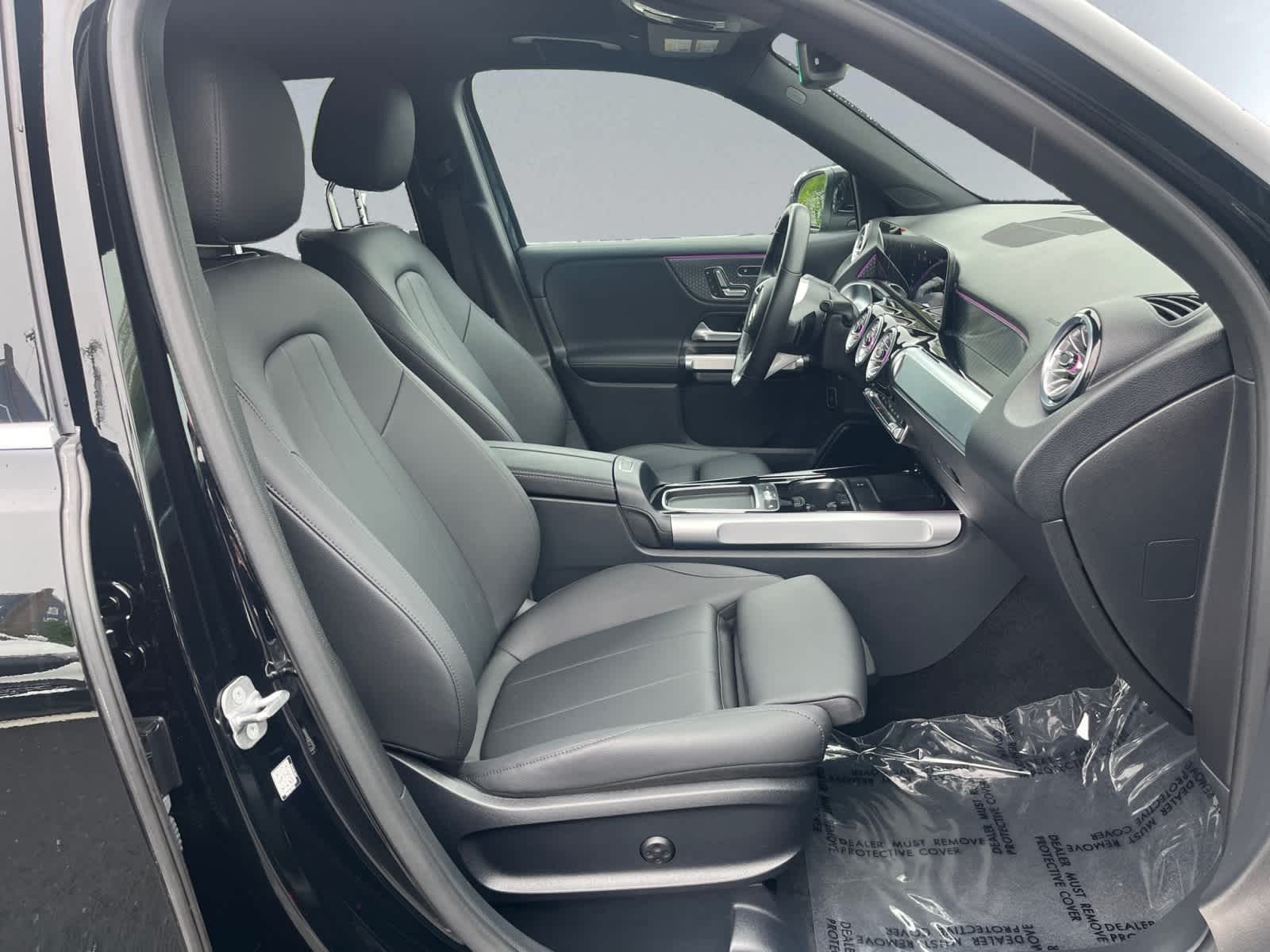 used 2024 Mercedes-Benz GLB 250 car, priced at $42,488
