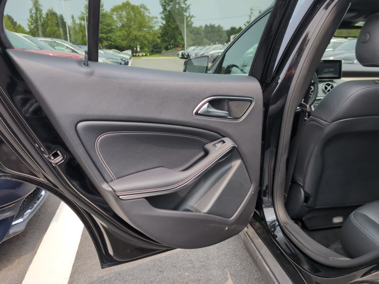used 2017 Mercedes-Benz GLA 250 car, priced at $14,488