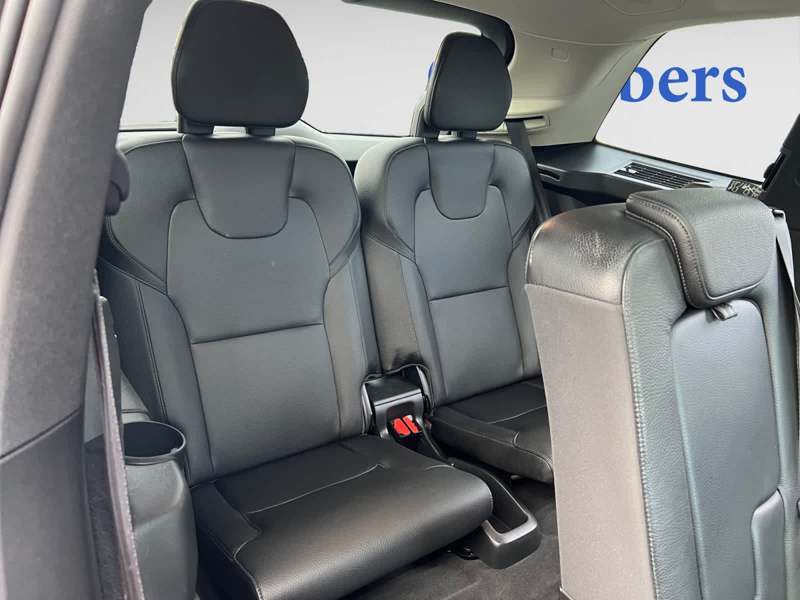 used 2020 Volvo XC90 car, priced at $23,487