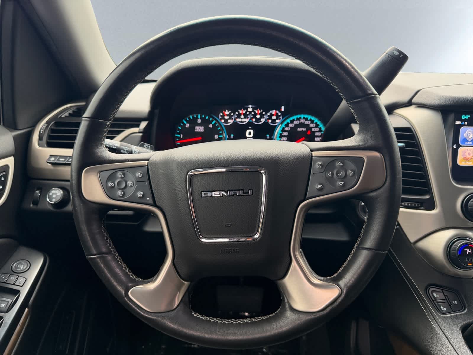 used 2019 GMC Yukon XL car, priced at $35,487