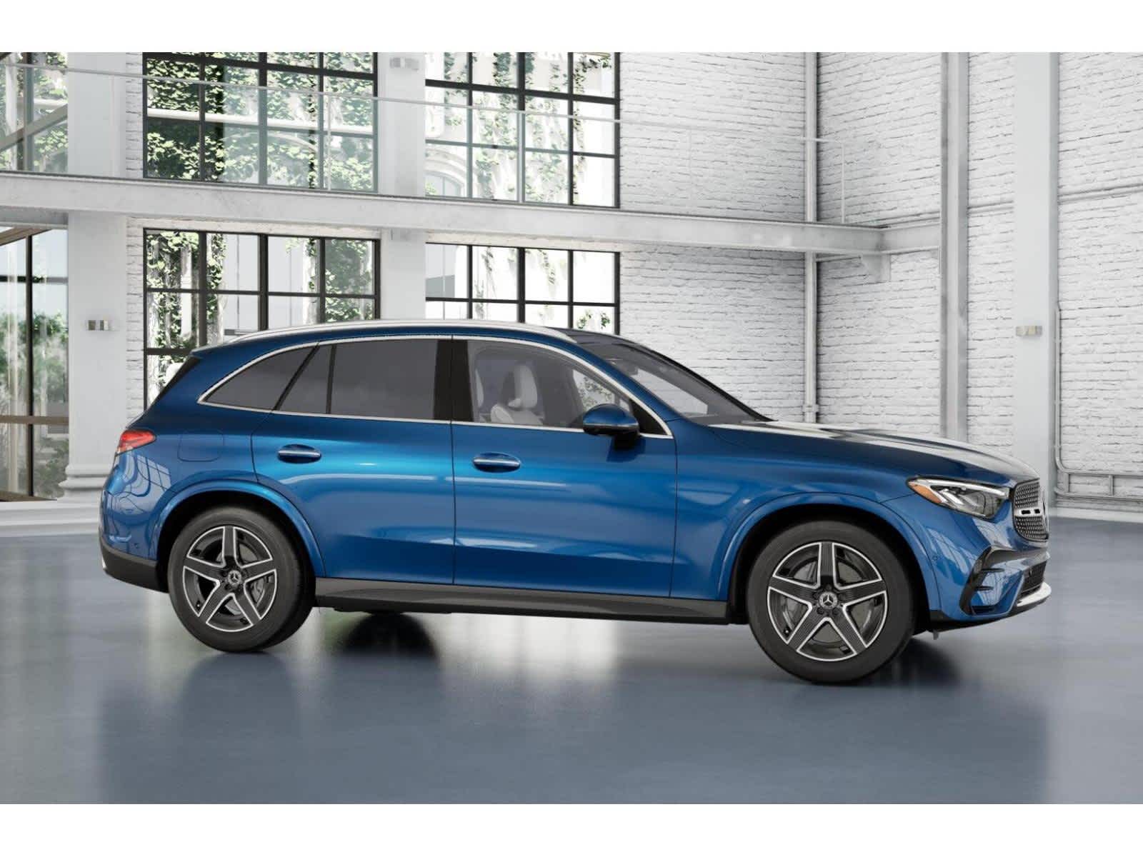 new 2025 Mercedes-Benz GLC 300 car