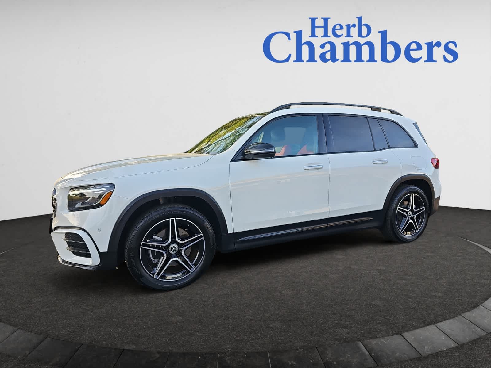used 2025 Mercedes-Benz GLB 250 car, priced at $47,487