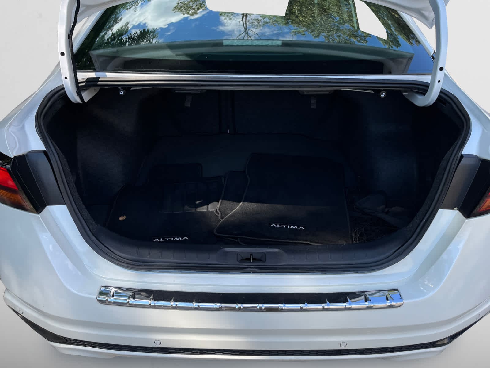 used 2020 Nissan Altima car, priced at $19,788