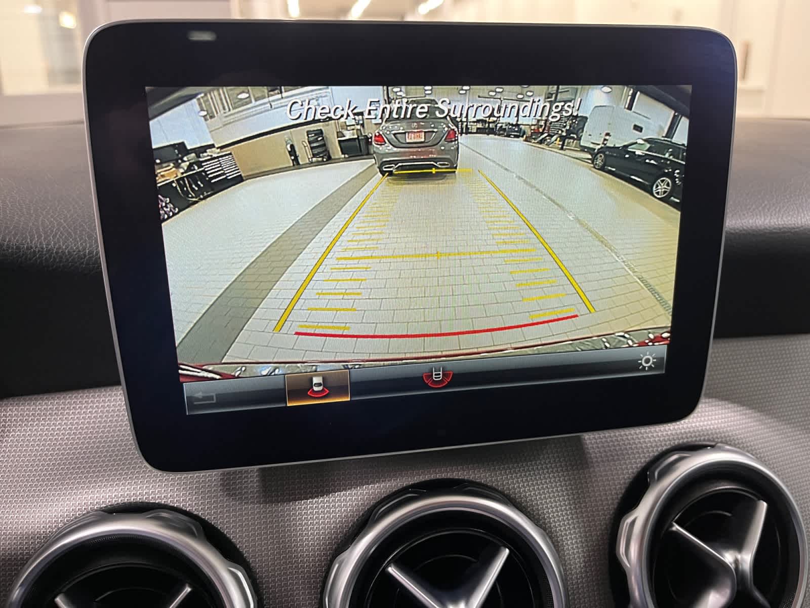 used 2018 Mercedes-Benz GLA 250 car, priced at $13,987