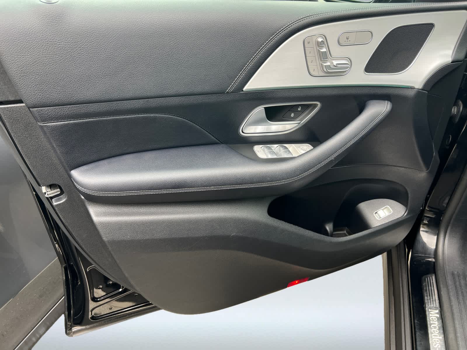 used 2020 Mercedes-Benz GLE 350 car, priced at $27,487