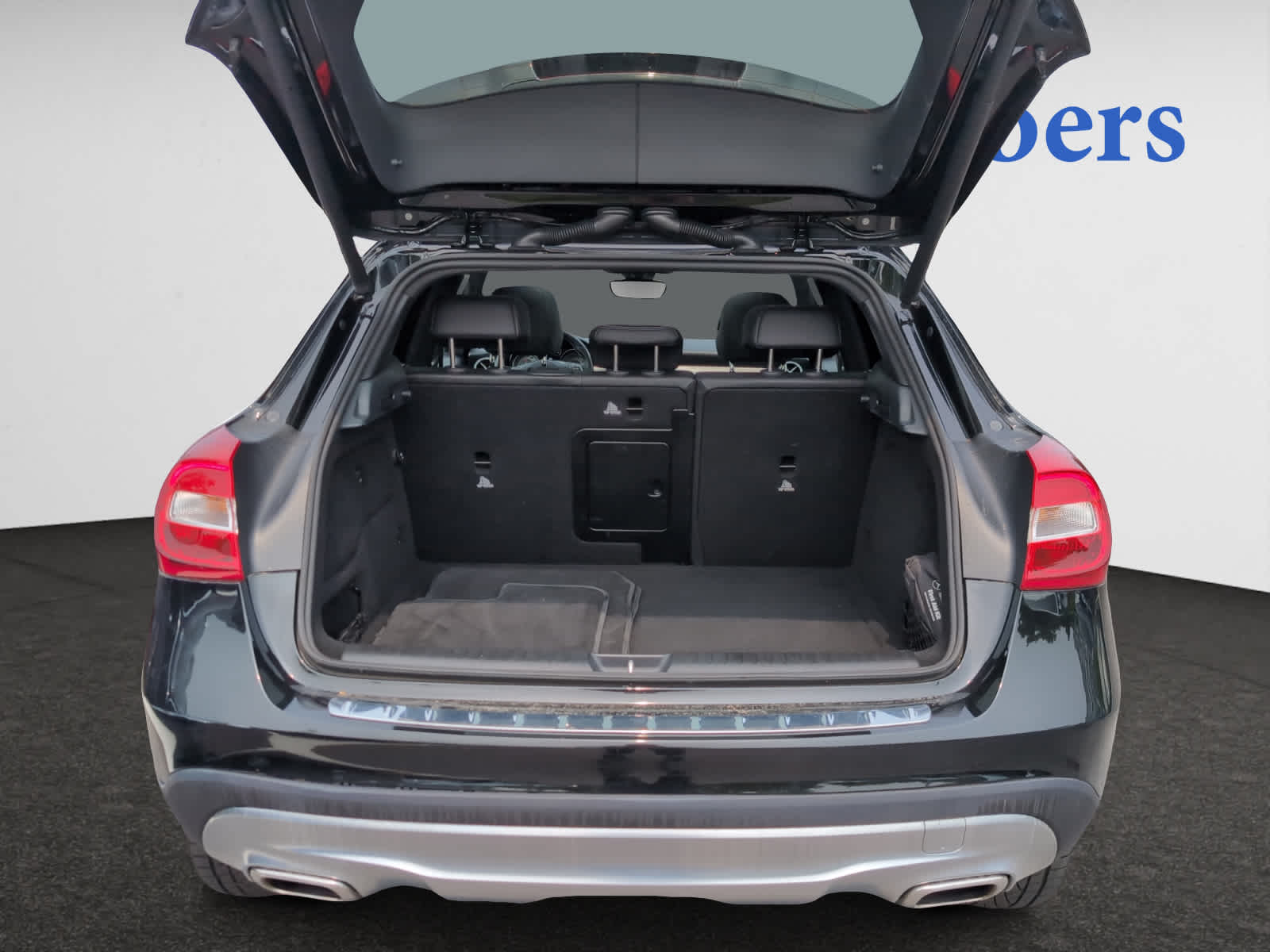 used 2017 Mercedes-Benz GLA 250 car, priced at $14,488
