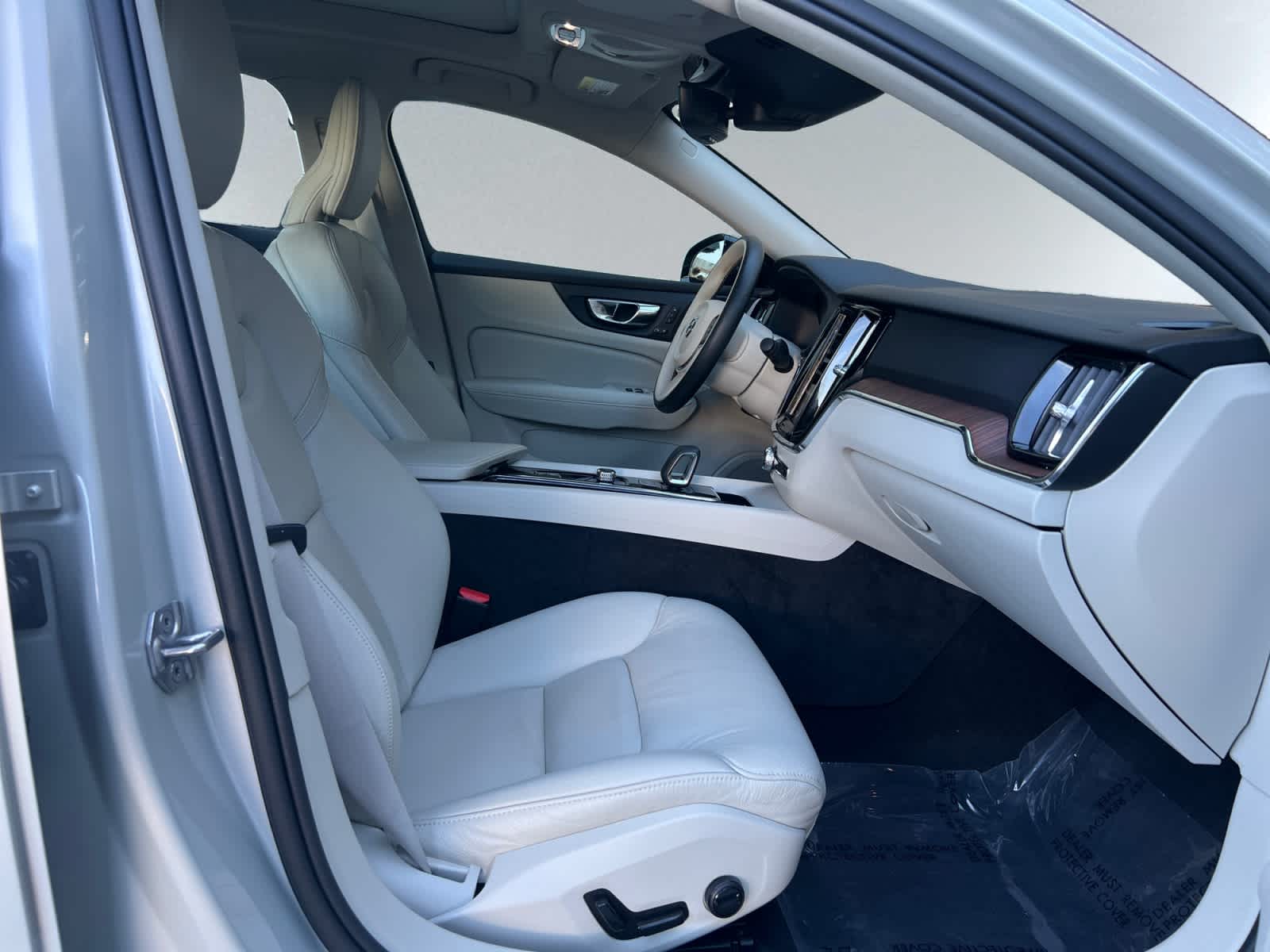 used 2022 Volvo S60 car, priced at $27,487