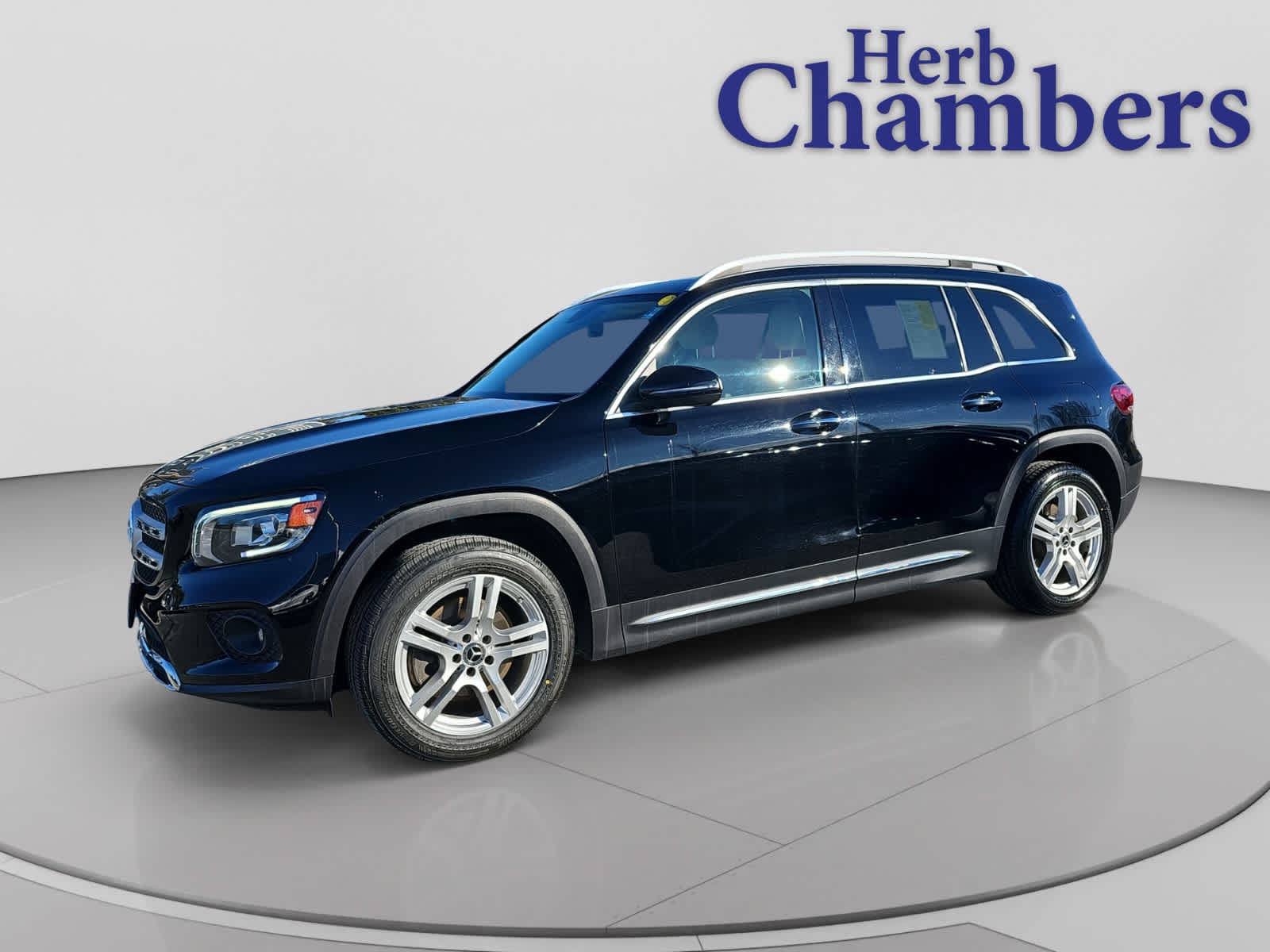 used 2021 Mercedes-Benz GLB 250 car, priced at $26,788