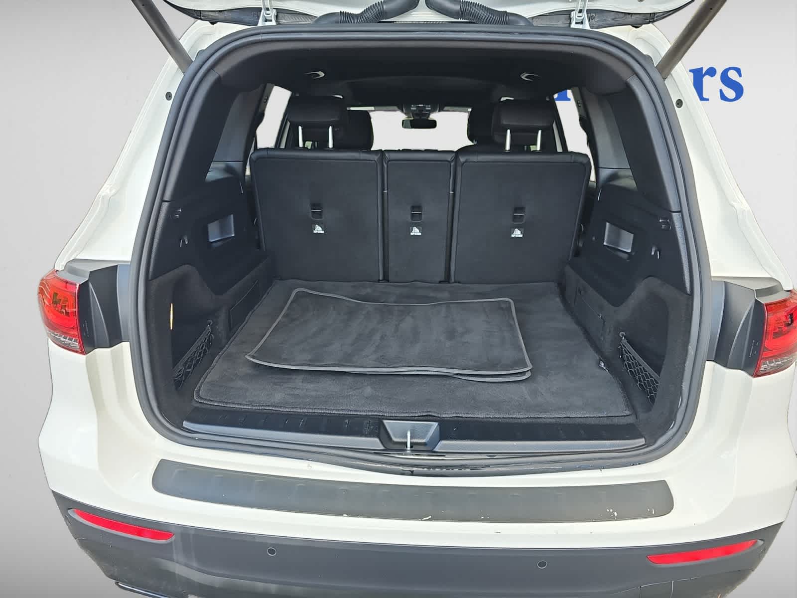 used 2022 Mercedes-Benz GLB 250 car, priced at $26,487