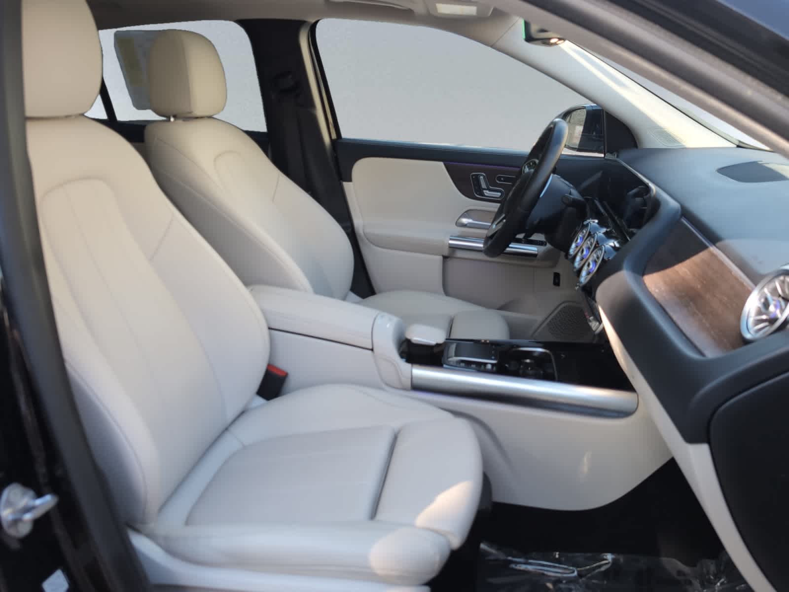 used 2021 Mercedes-Benz GLA 250 car, priced at $26,988