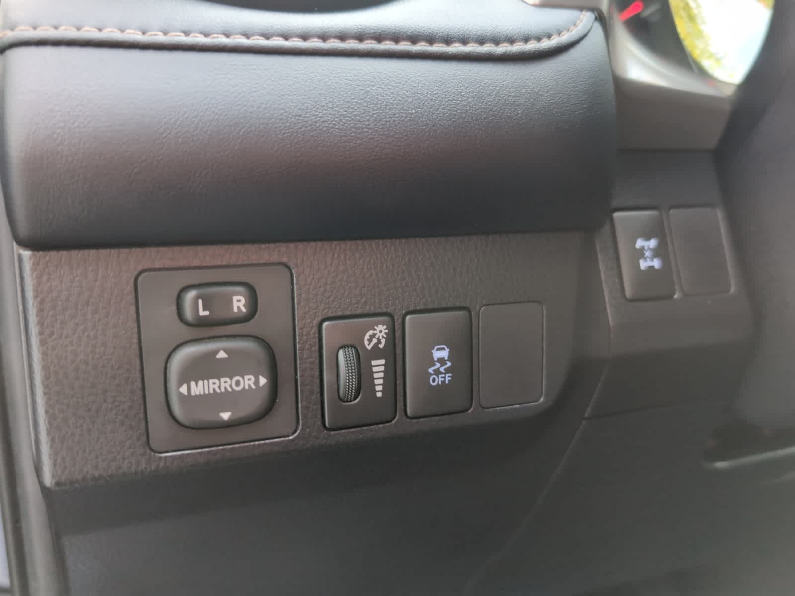 used 2013 Toyota RAV4 car, priced at $14,998