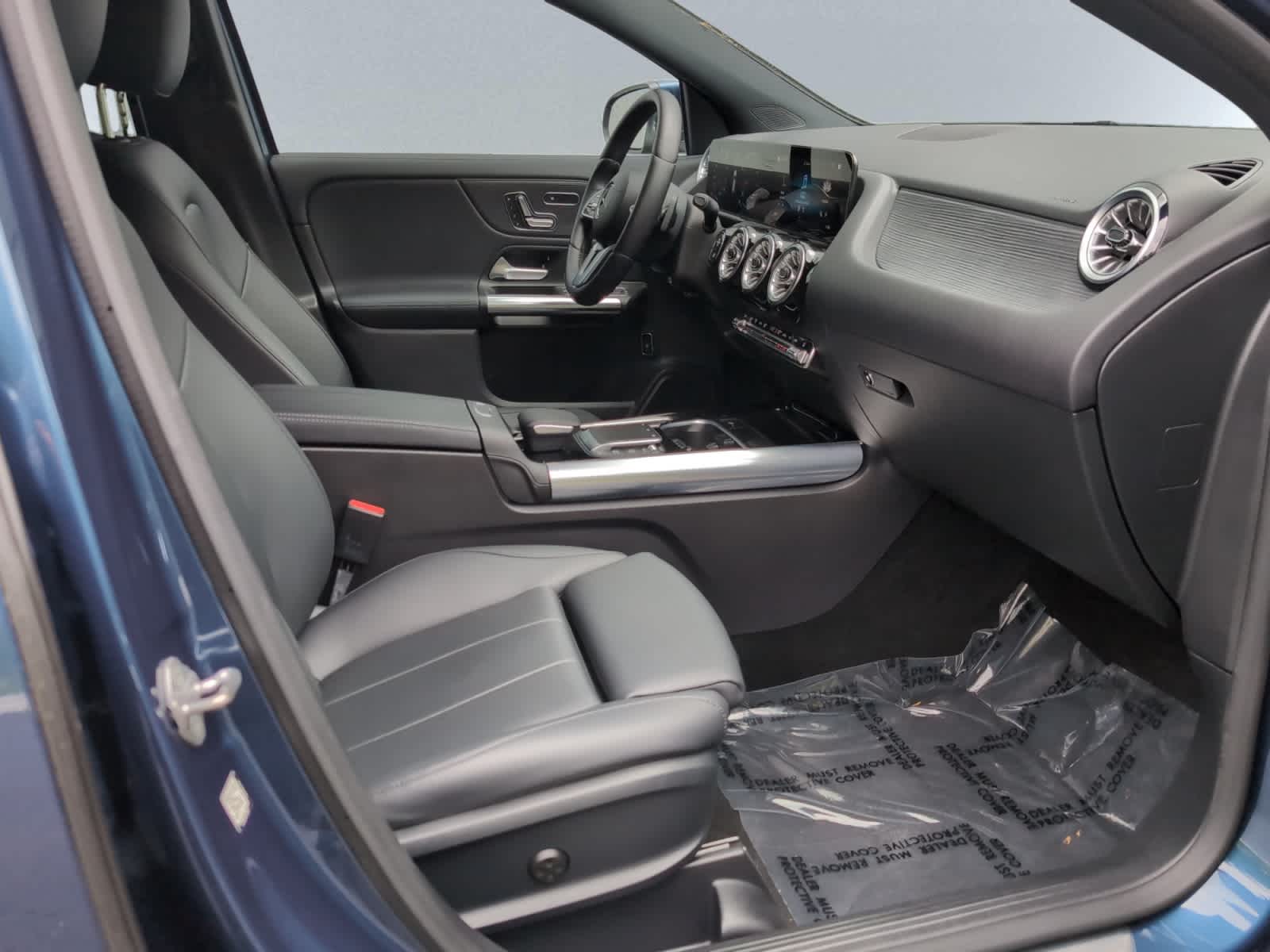 used 2023 Mercedes-Benz GLA 250 car, priced at $30,988
