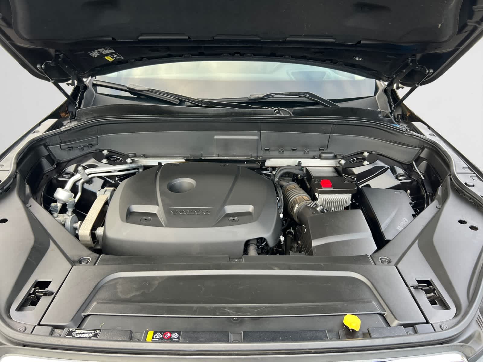 used 2020 Volvo XC90 car, priced at $23,487