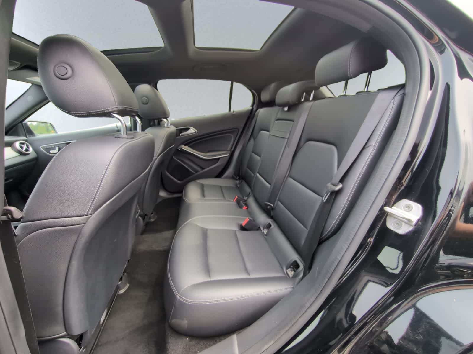 used 2017 Mercedes-Benz GLA 250 car, priced at $14,488